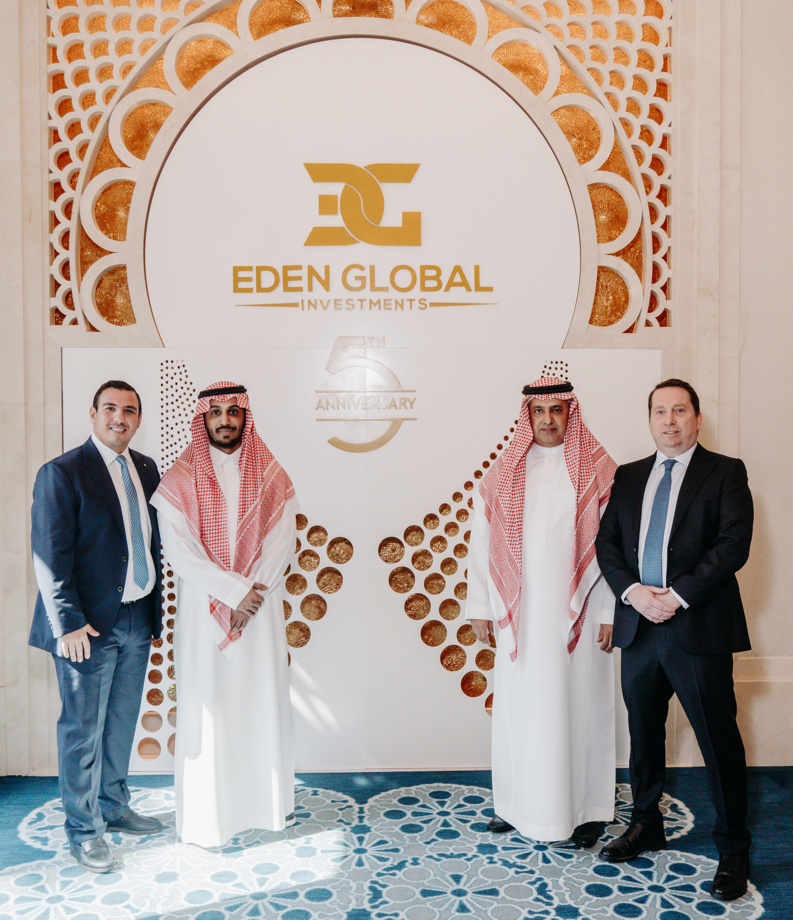 EDEN GLOBAL DUBAI. Фото | Видео Контент Мишель Ватаманюк