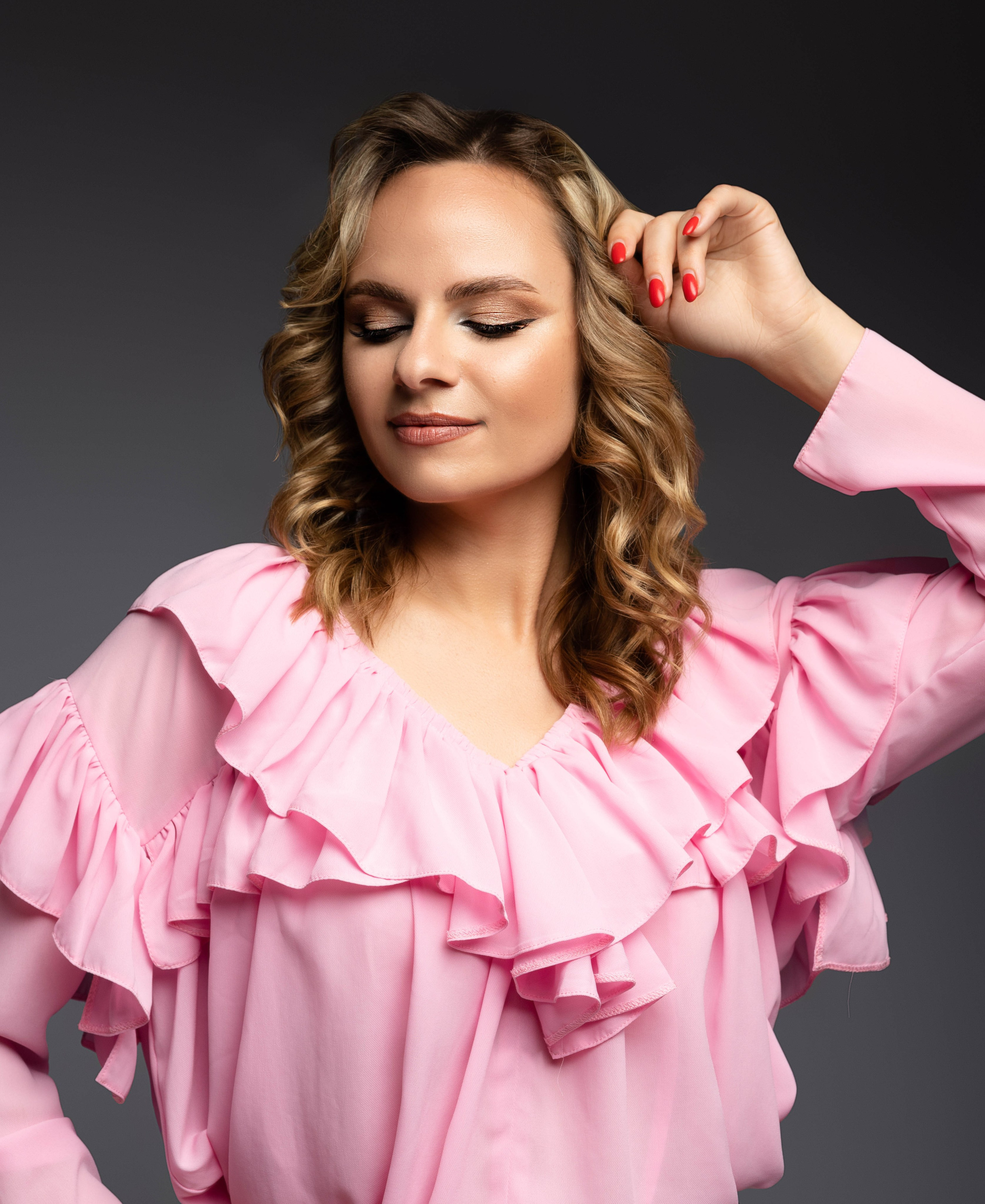 Яна. Ирина Болотова фотограф в стиле Vogue в городе Старый Оскол