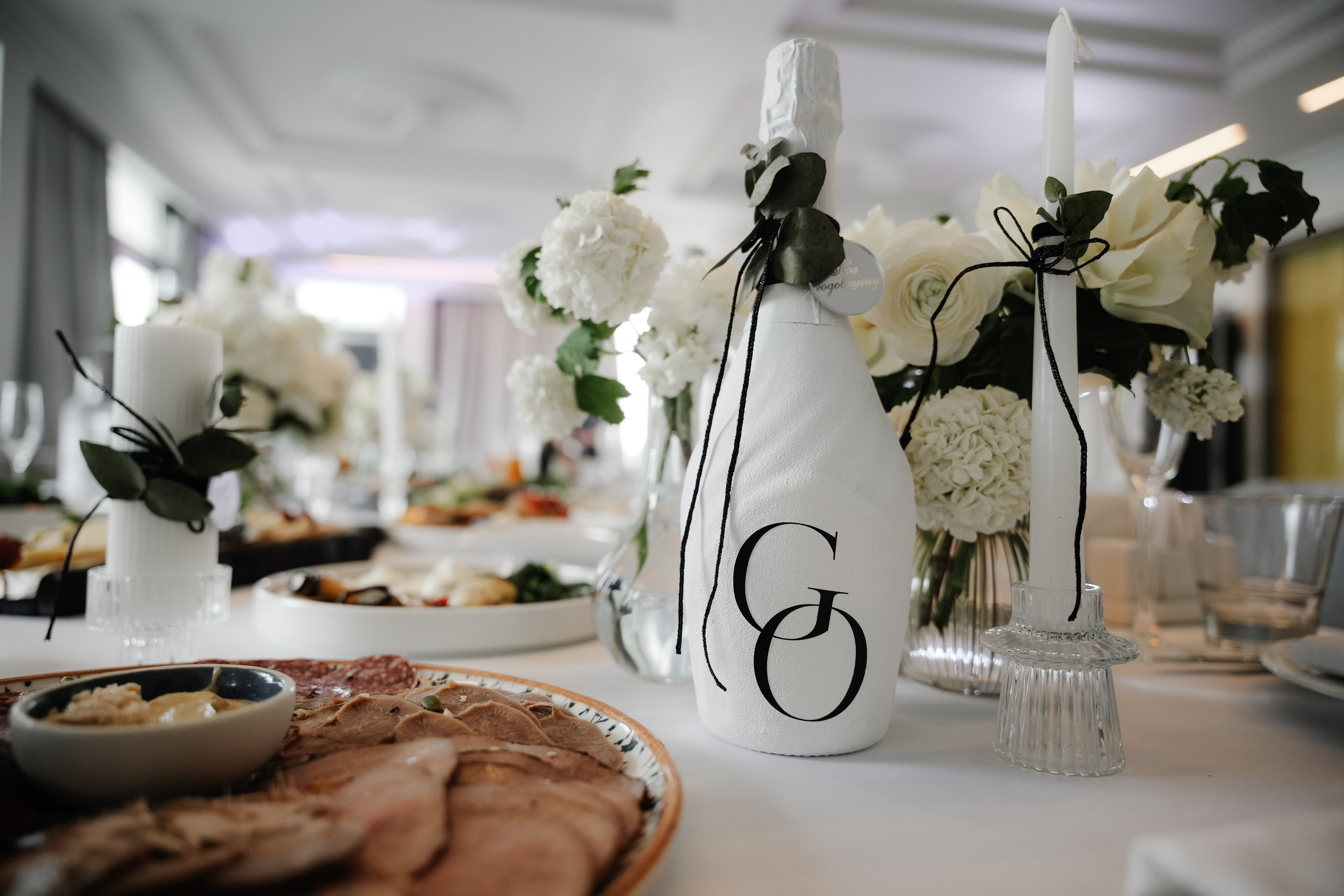 Astoria. VISUAL ARTIST · KRONGAUZ ANASTASIA