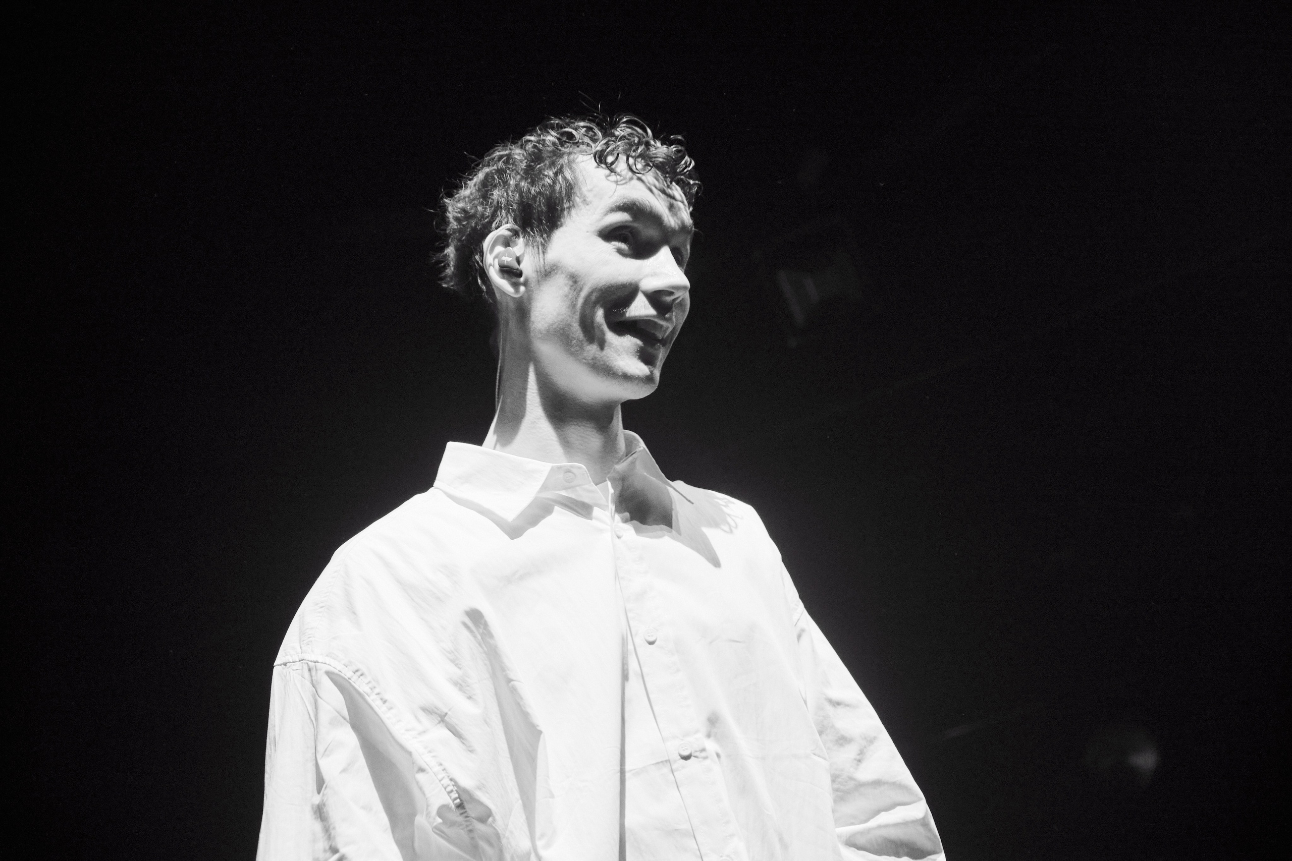 Антоха МС. Фотограф и оператор Сергей Окладников