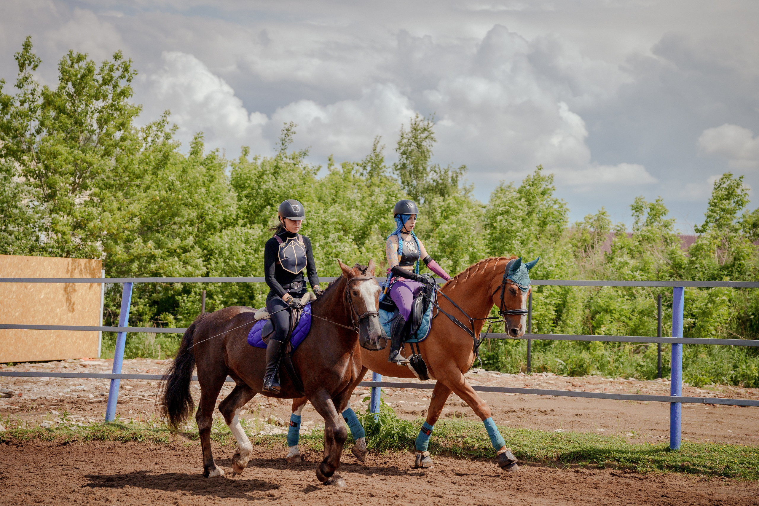 Конный клуб Горки. Портретный и семейный фотограф в Москве/Видное