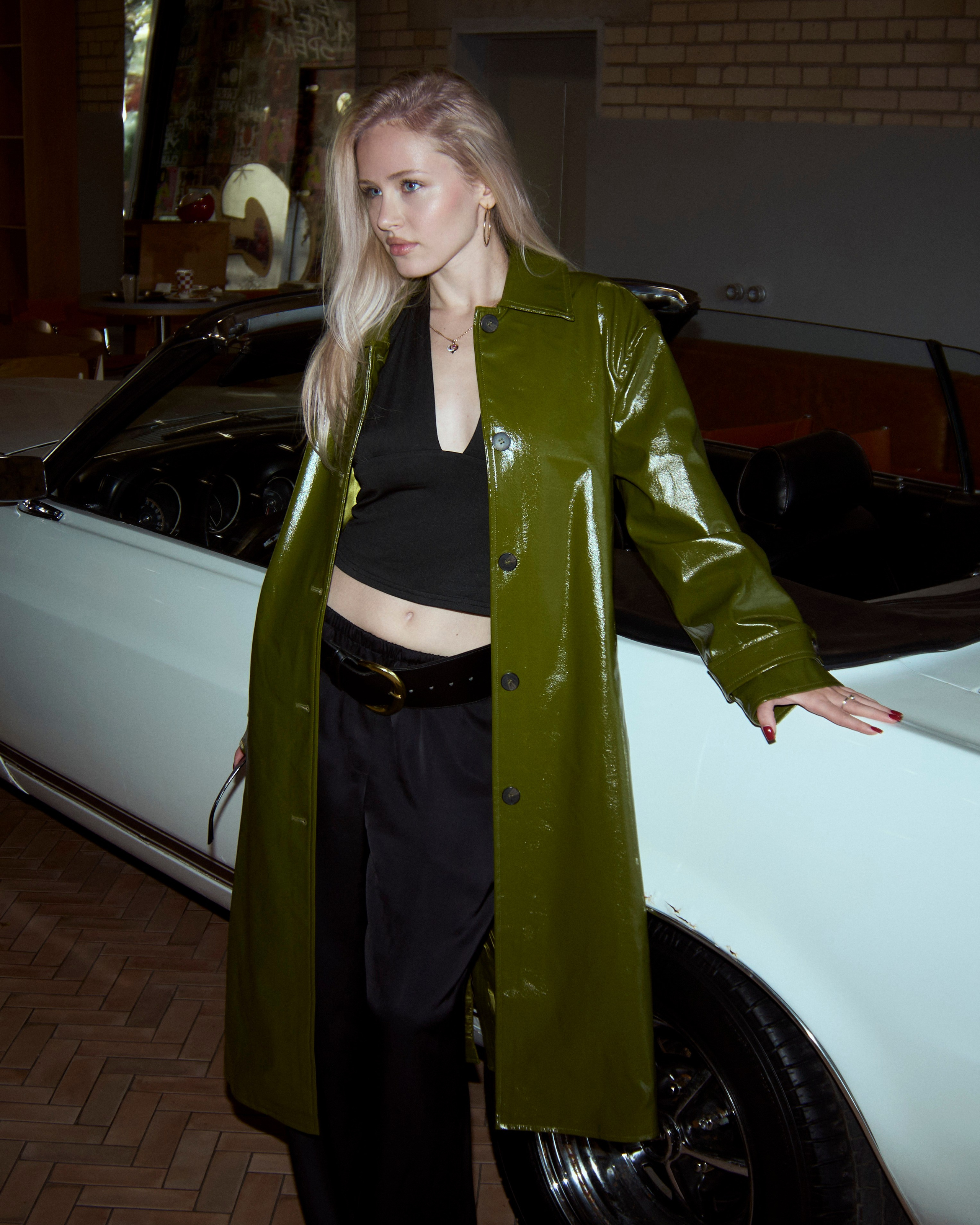 Машина. ALIZHURR