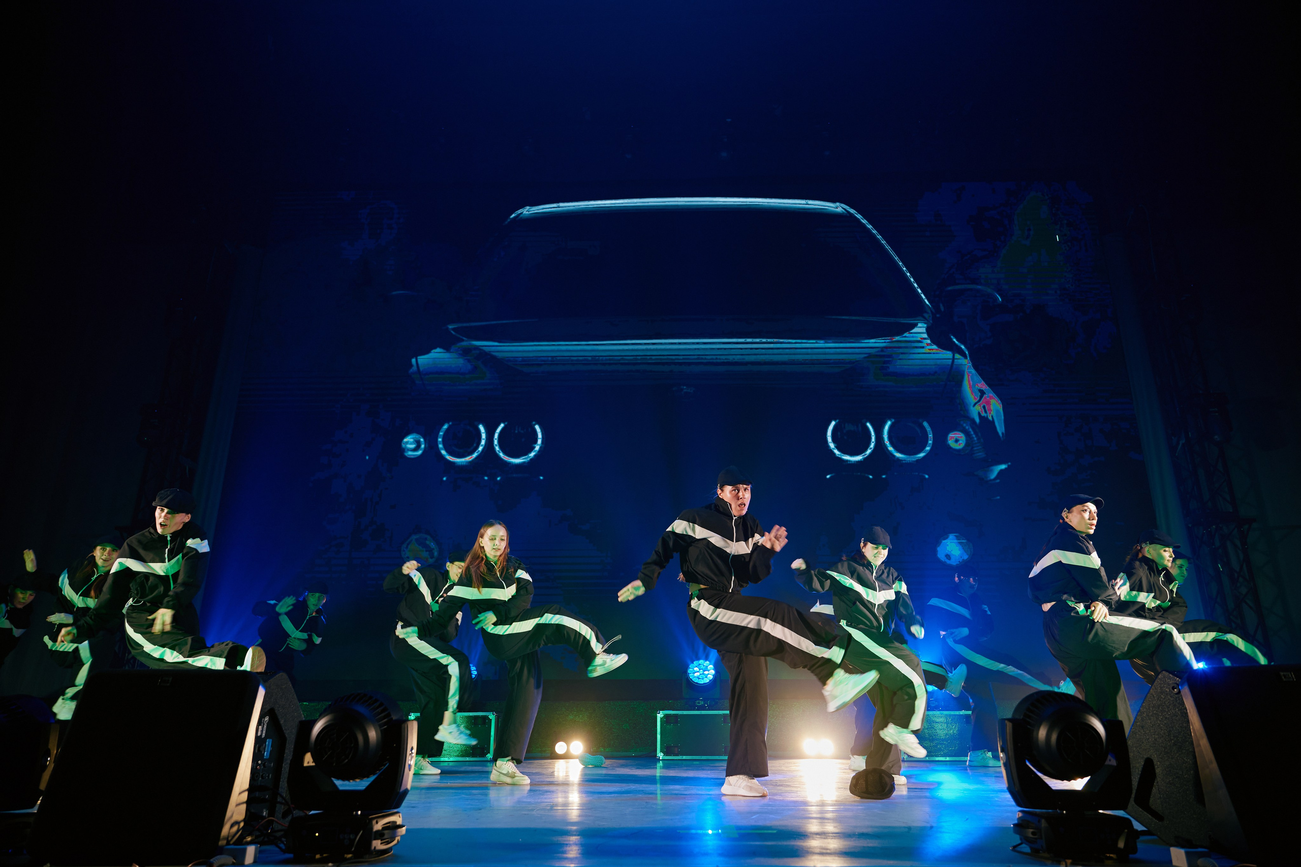 VIVA GLAM Отчетный концерт. Фотограф и видеограф в Кургане Леонид Корнильев