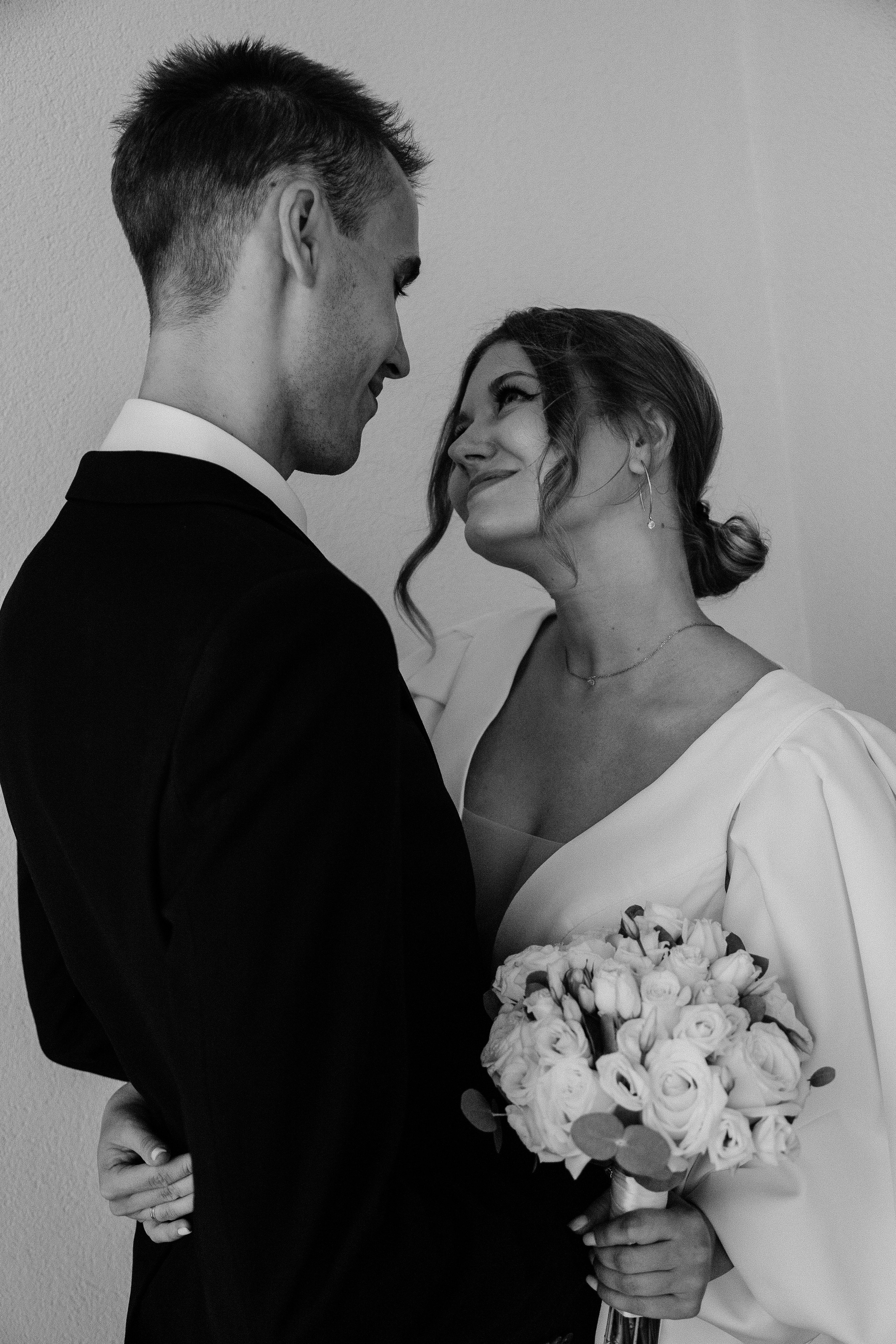 Владимир и Ника/2024. Свадебный и семейный фотограф в Екатеринбурге