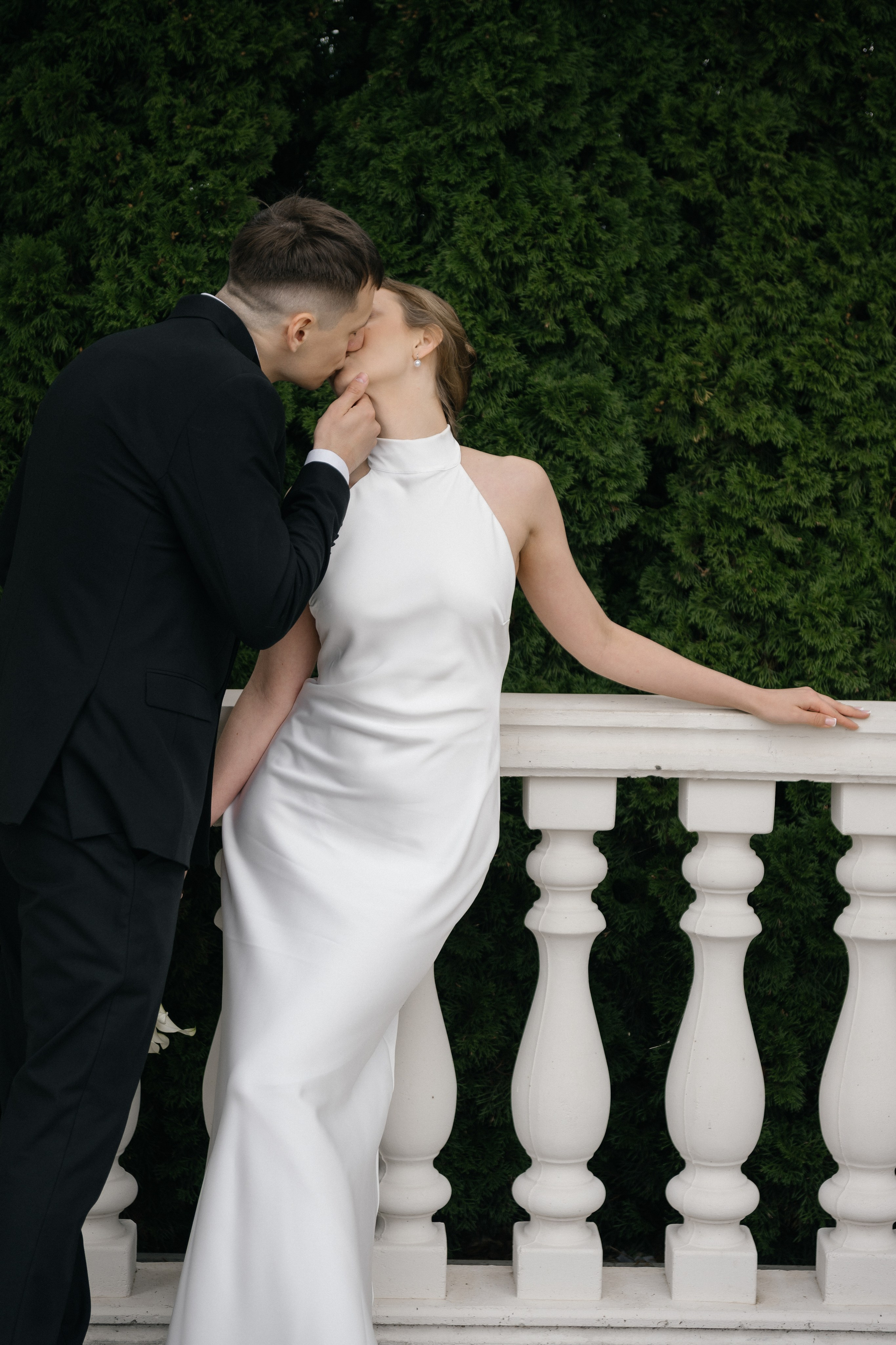 Wedding day in Martinique Bar. Wedding PHOTOGRAPHER Andrew Vnukov