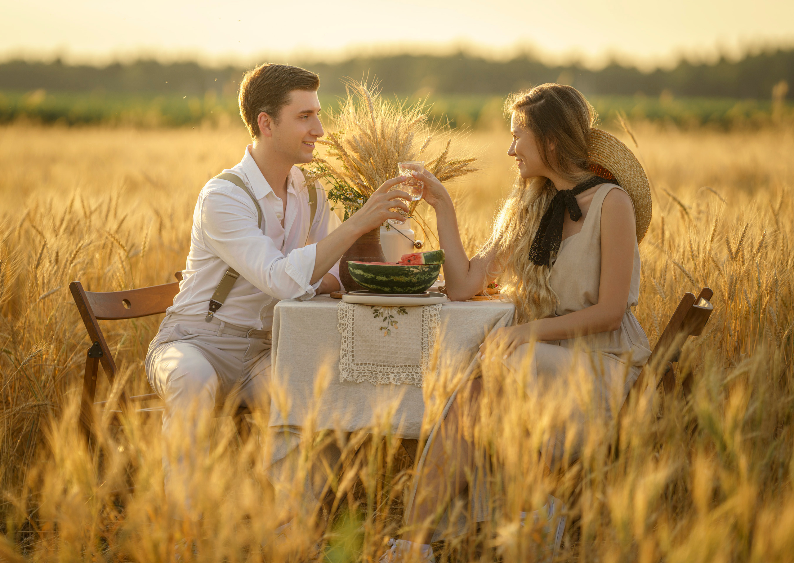 Lovestory в пшенице. Фотограф Сергей Танков