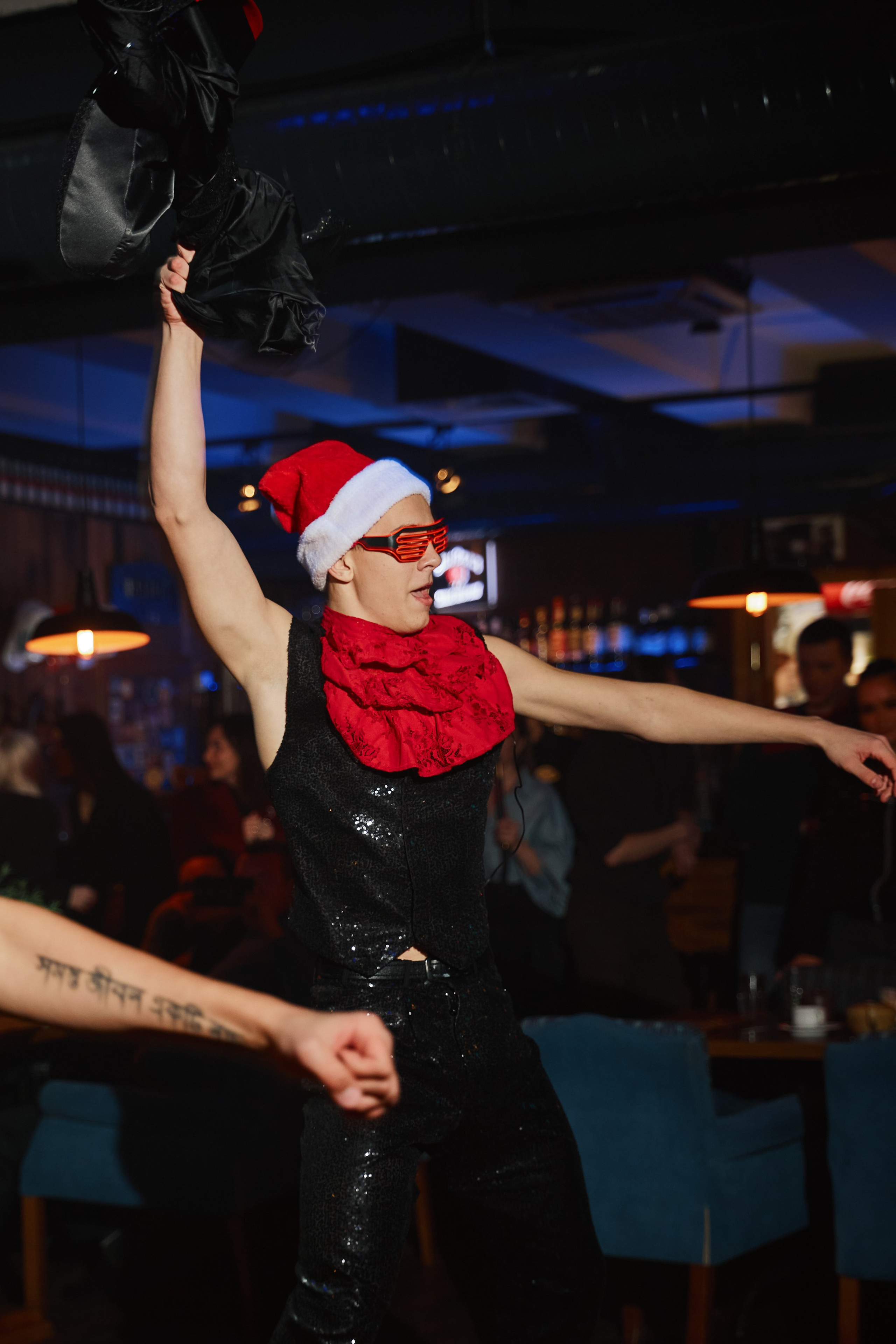 Арт-вечеринка 2026. Фотограф и видеограф в Кургане Леонид Корнильев