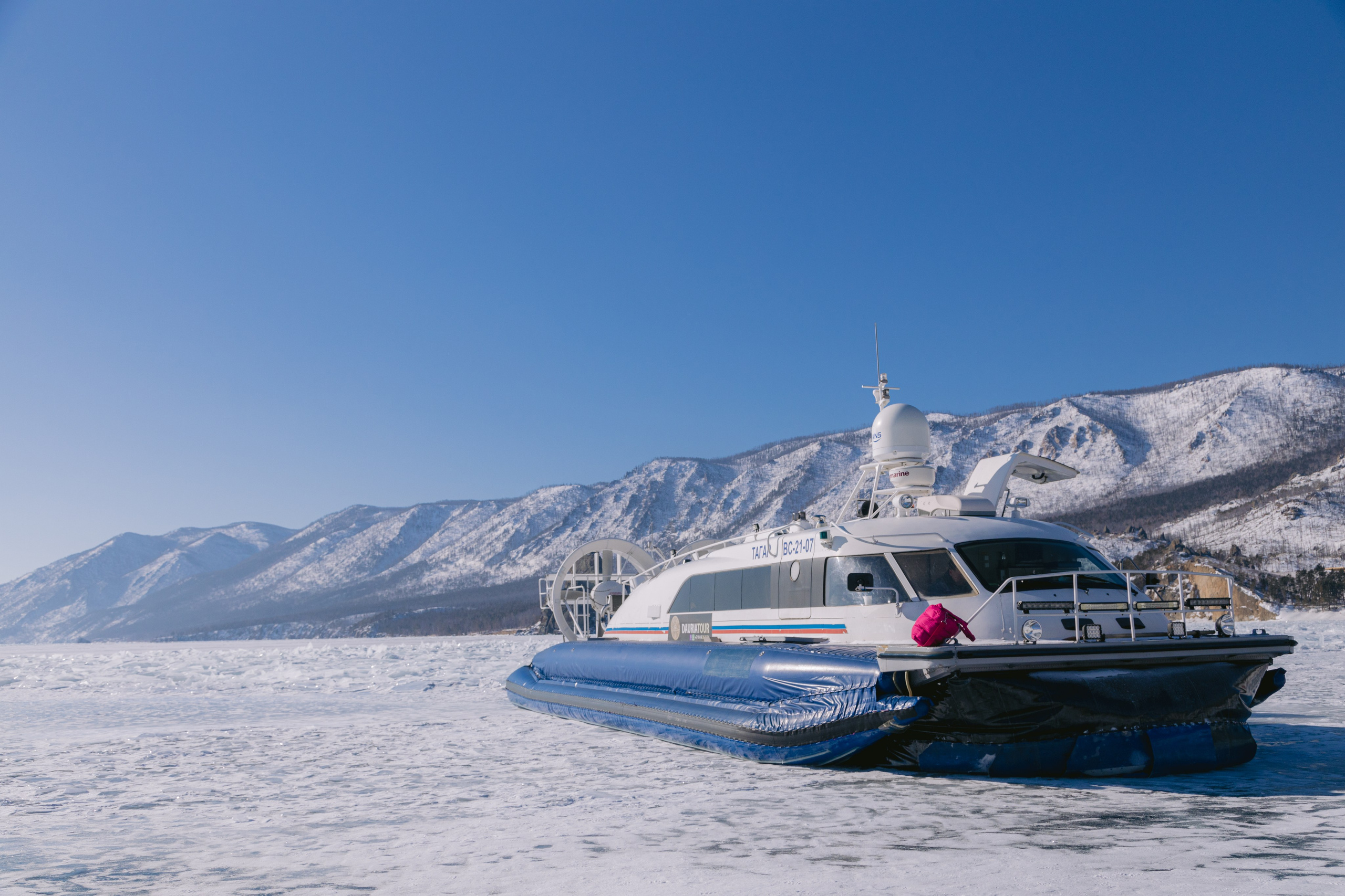 Лёд Байкала (2024). Фотограф ваших событий в Красноярске — Макс Захарченко