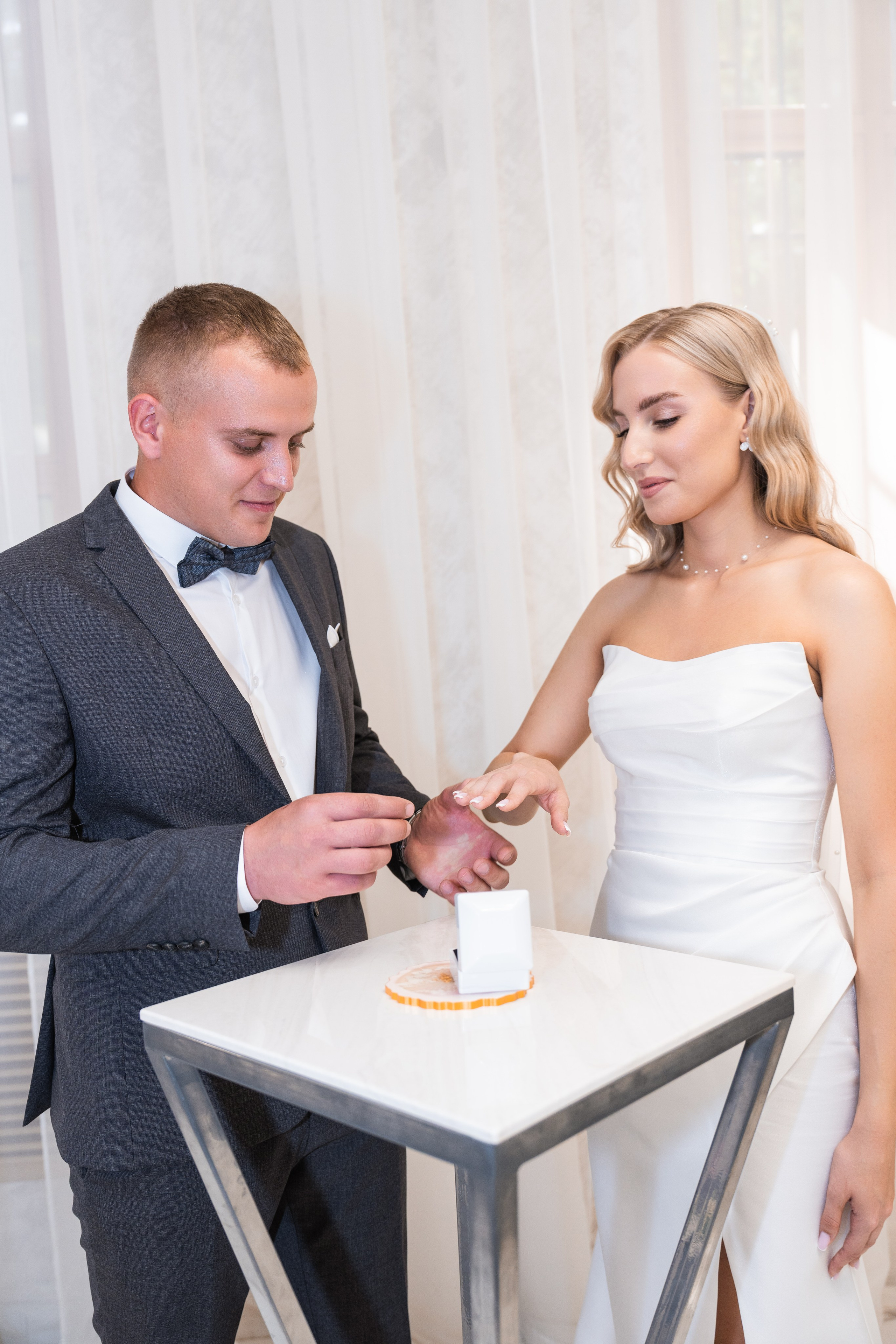 Свадебная фотосессия в Москве, регистрация в Кутузовском ЗАГСе Москва. Свадебный фотограф в Москве Анна Полушина