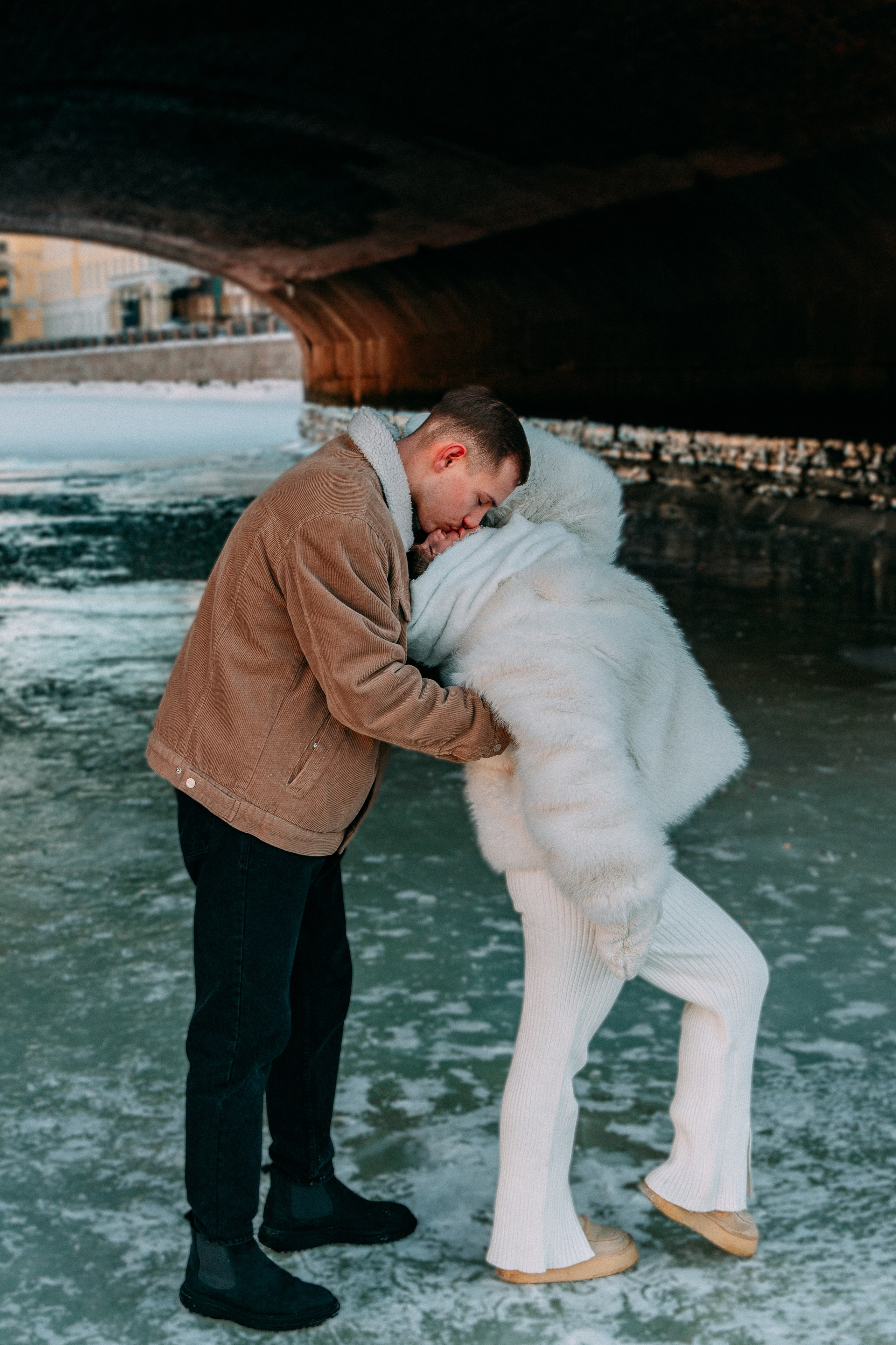 Лавстори на льду по рекам и каналам Санкт-Петербурга