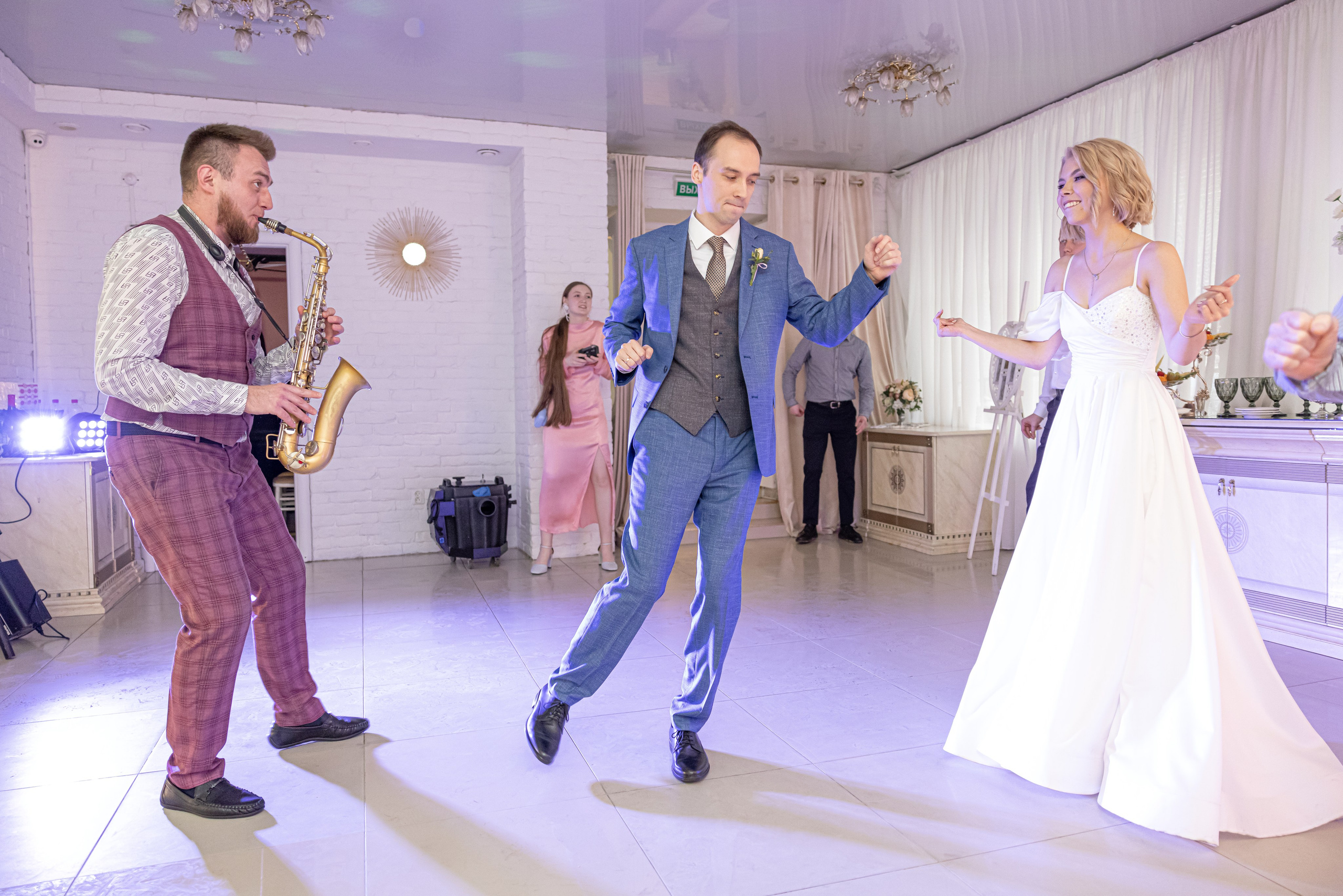 Александр и Диана. Свадебный фотограф Иван Петров