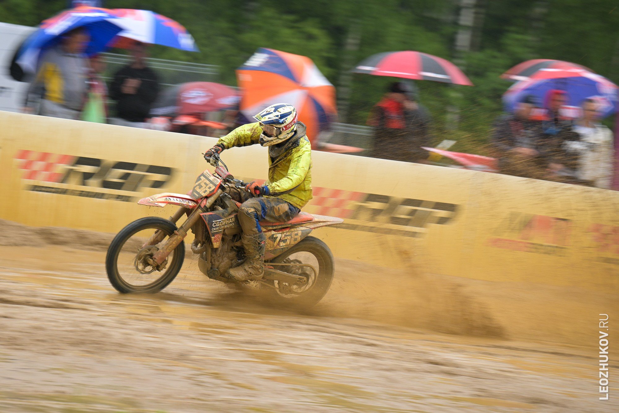 1 round of ММТ RGP russian motocross championships. Sports photographer Leonid Zhukov