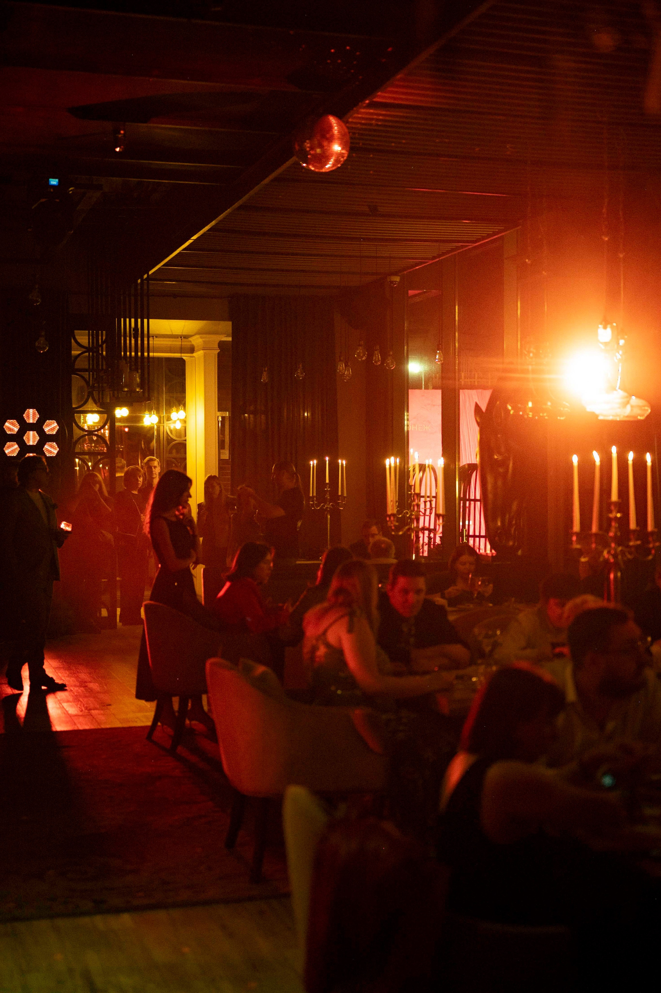 Бородин и Партнеры — Вечер в стиле Дориана Грея. Фотограф для бизнеса Антон Горин