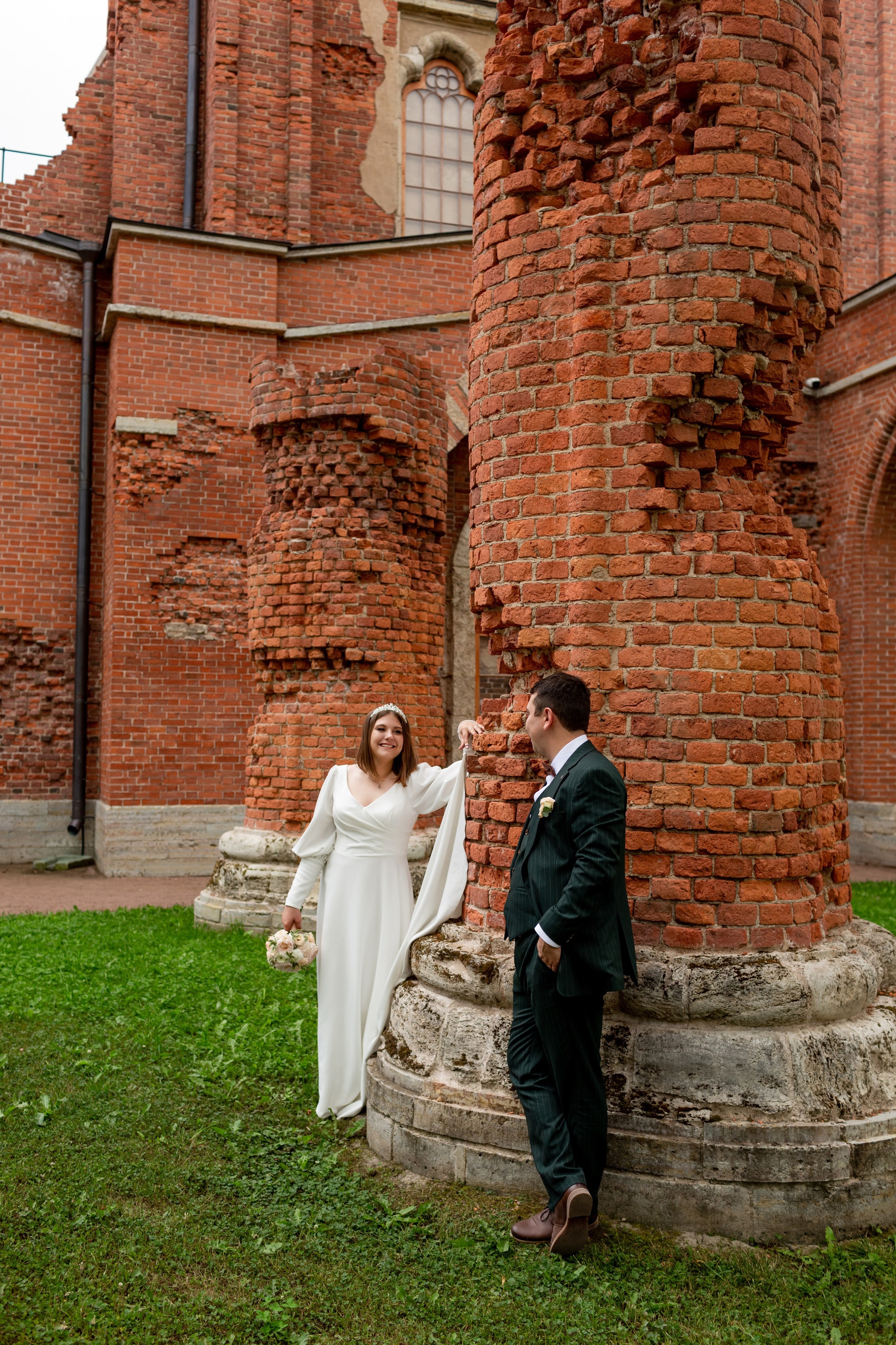 Свадебная фотосессия в Пушкине. Свадебный фотограф Кирилл Белый