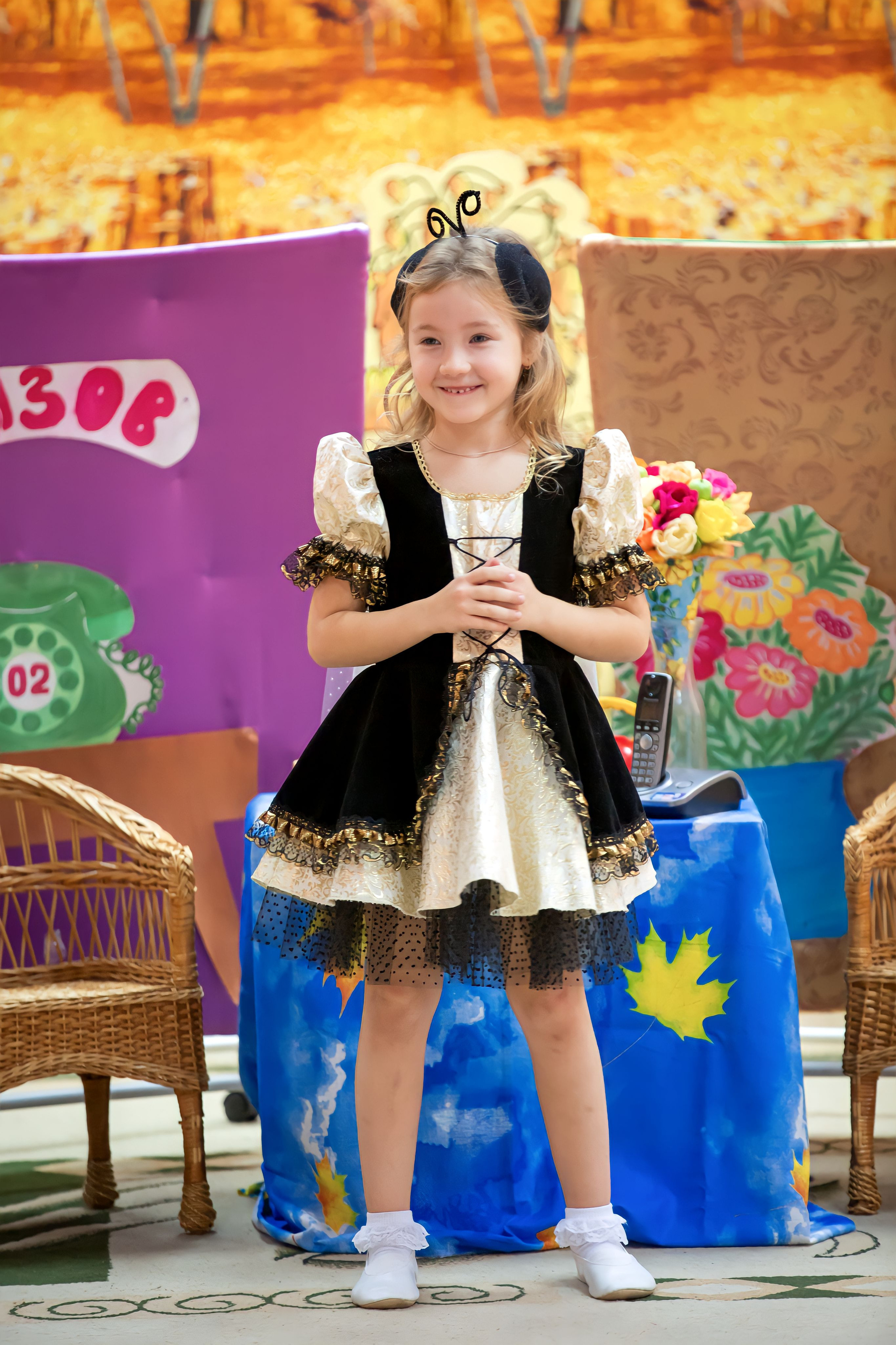 Репортаж осеннего утренника «Муха-Цокотуха». Школьный и детсадовский фотограф Москва. Детский фотограф