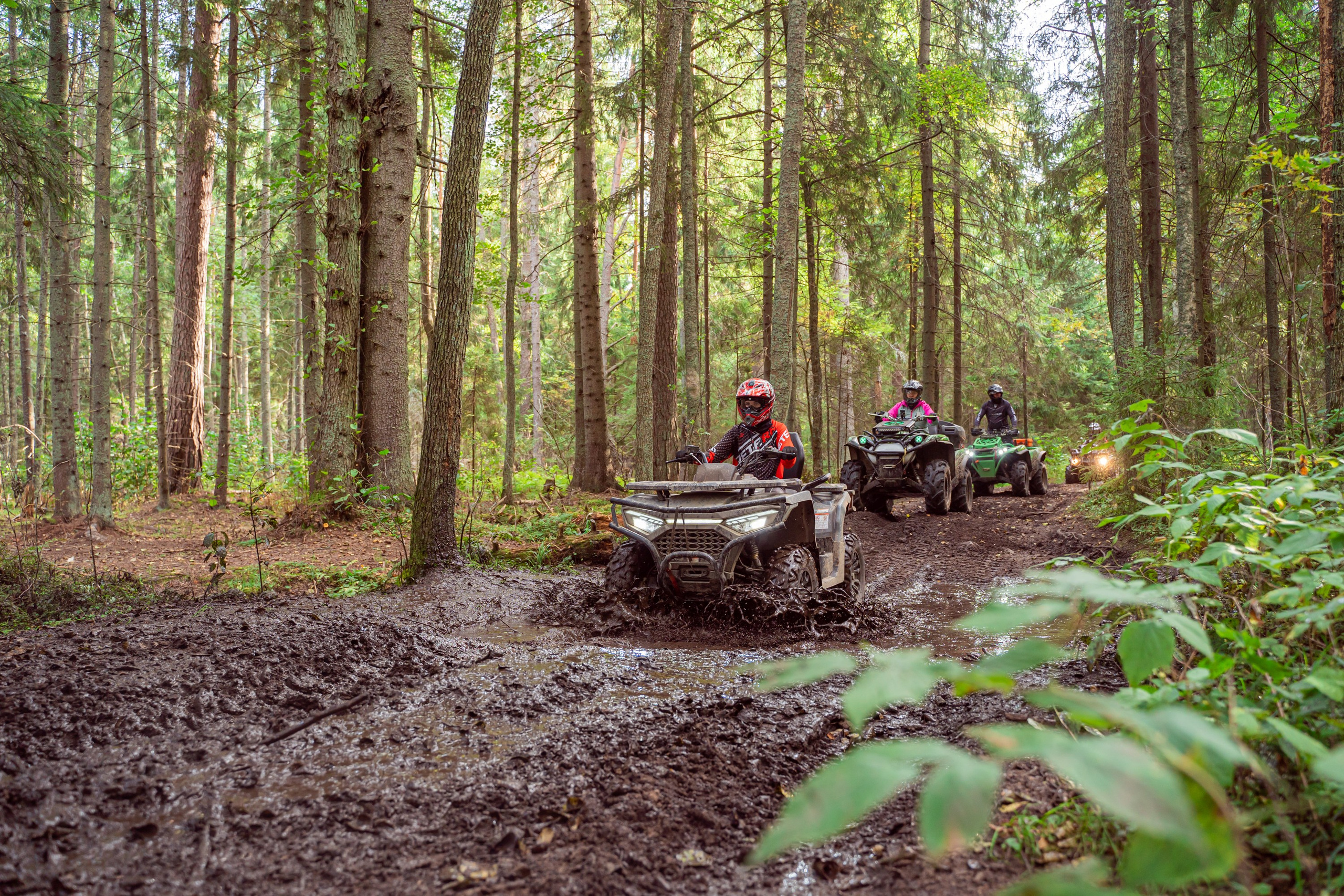 Квадровыезд —спортивный репортаж в Ленинградской области. Свадебный, семейный, портретный, репортажный фотограф в Санкт-Петербурге
