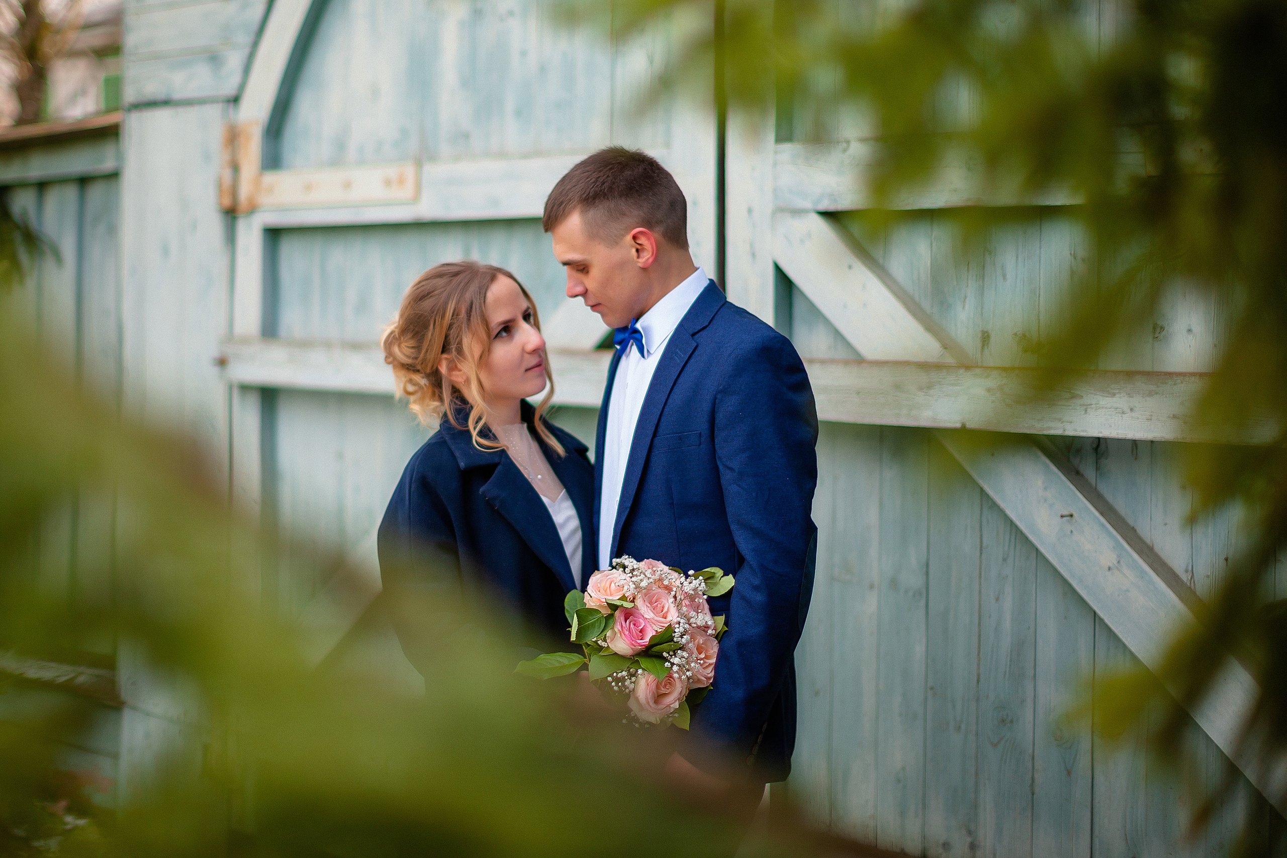 Мартовская свадебная сьемка в центре города. Олег Сверчков | Свадебный фотограф Вологда