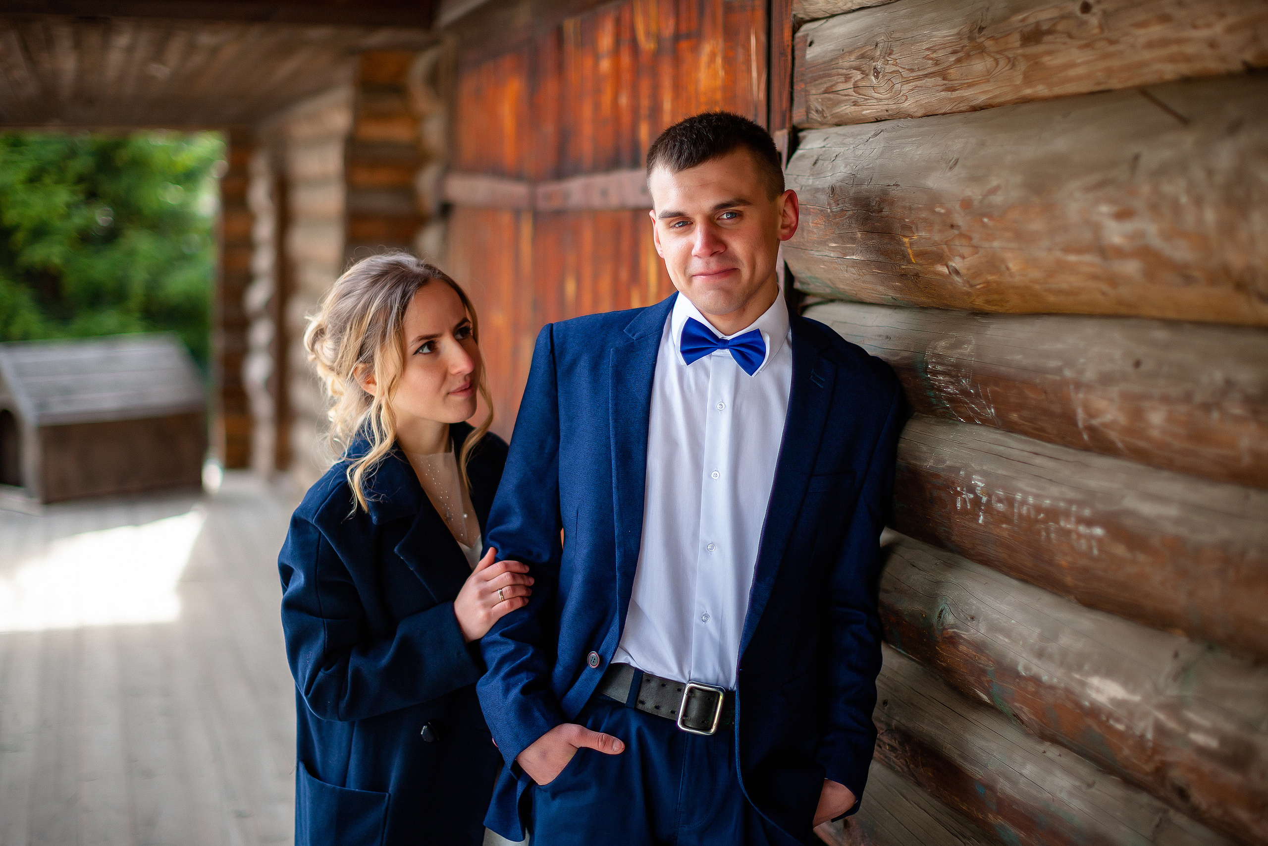 Мартовская свадебная сьемка в центре города. Олег Сверчков | Свадебный фотограф Вологда