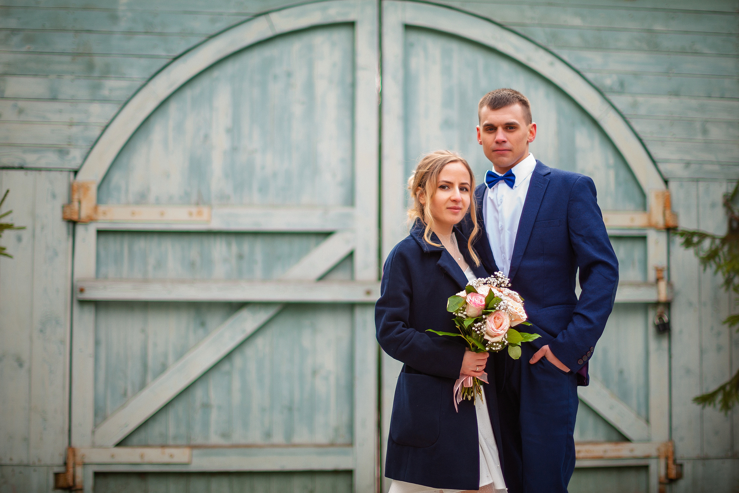 Мартовская свадебная сьемка в центре города. Олег Сверчков | Свадебный фотограф Вологда