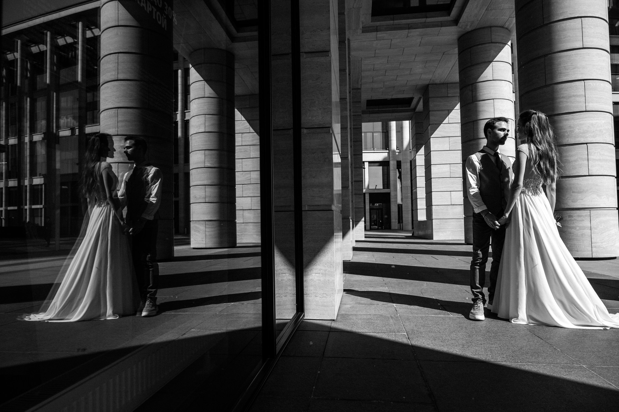 Зеркальный дворик. Свадебный и семейный фотограф из Санкт-Петербурга Климов Анатолий