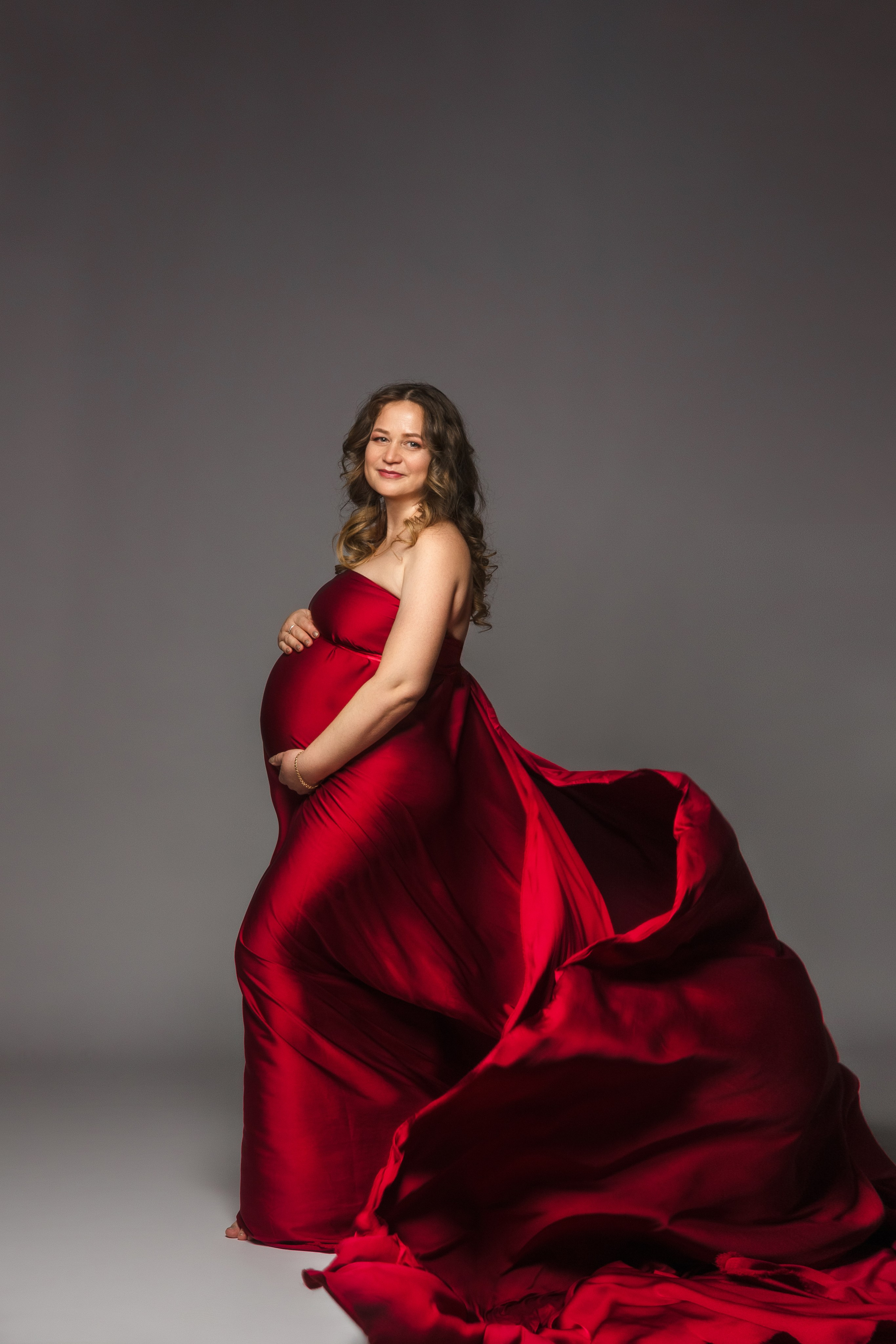Беременность. Индивидуальные, семейные, студийные съемки в Серпухове и за пределами