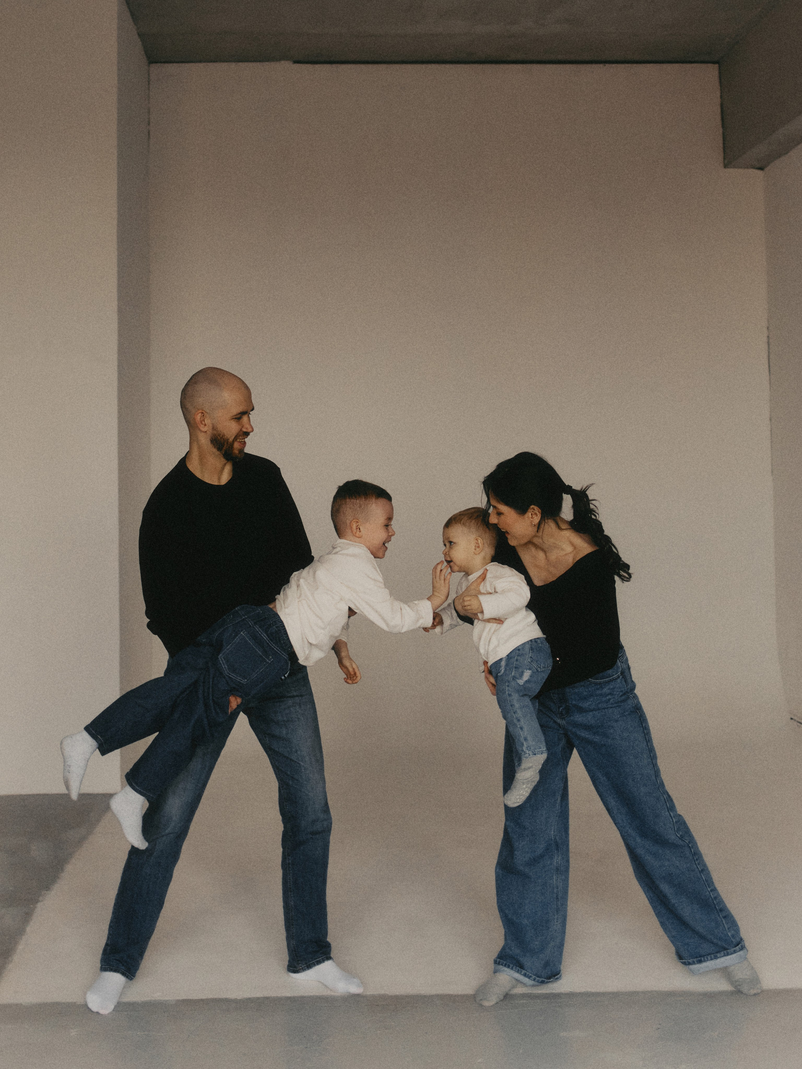 Леша, Кристина, Захар и Кирилл. Портретный фотограф в Москве Ольга Крылова