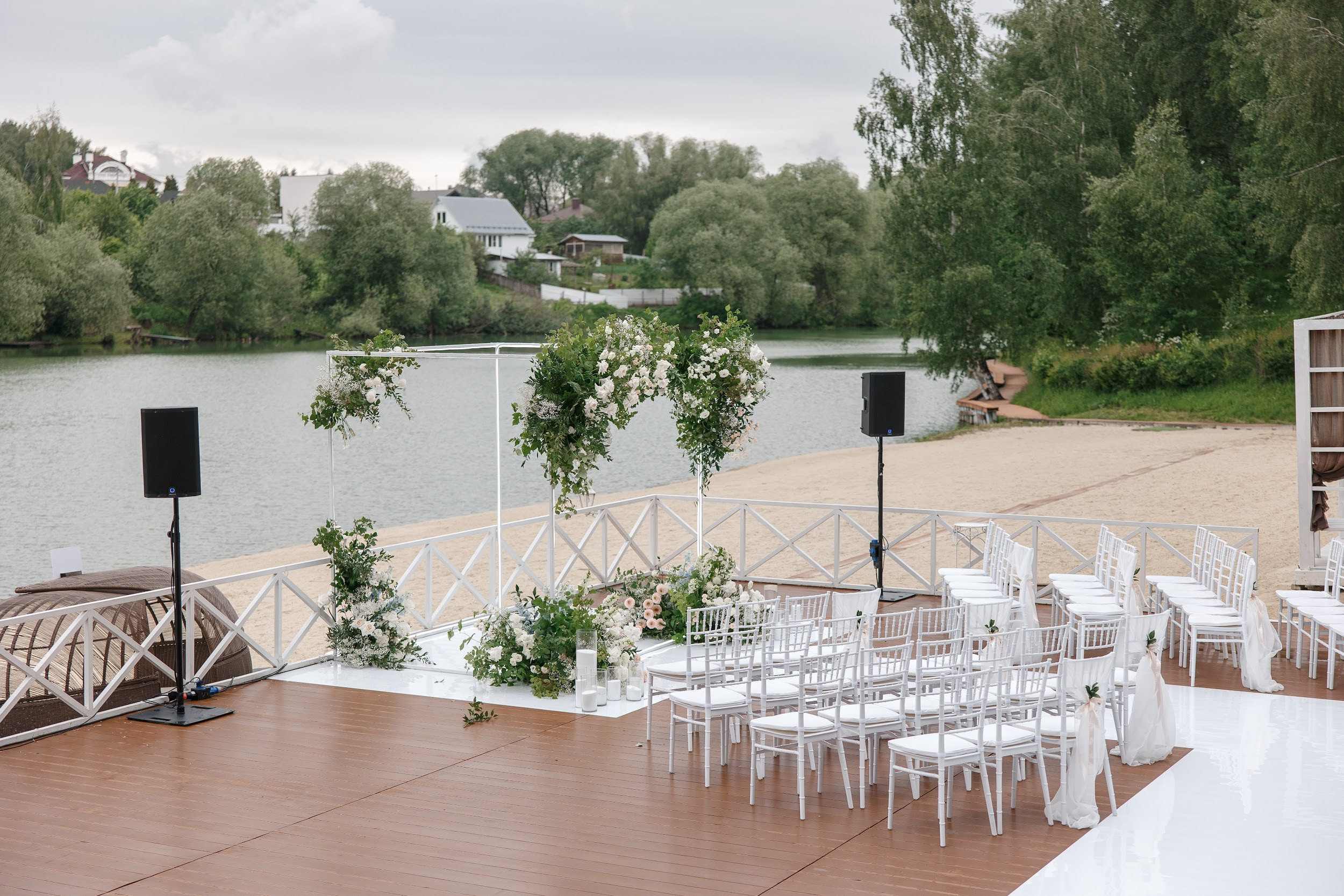 Свадьба в парк-отеле Орловский. Kirillova Studio — мастерская декора и событий Юли Кирилловой