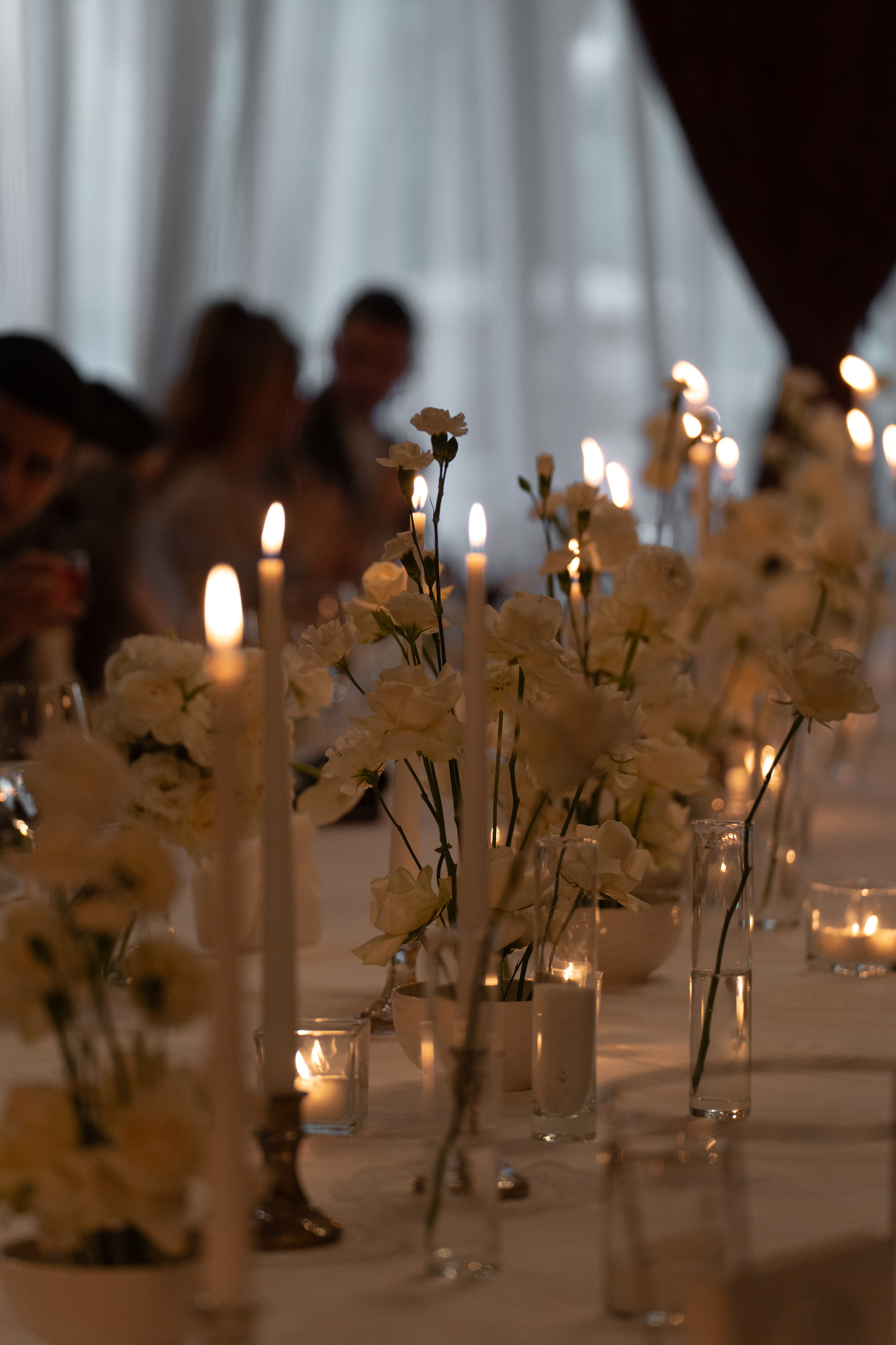 Wine and candles. Свадебный фотограф Наташа Брифли