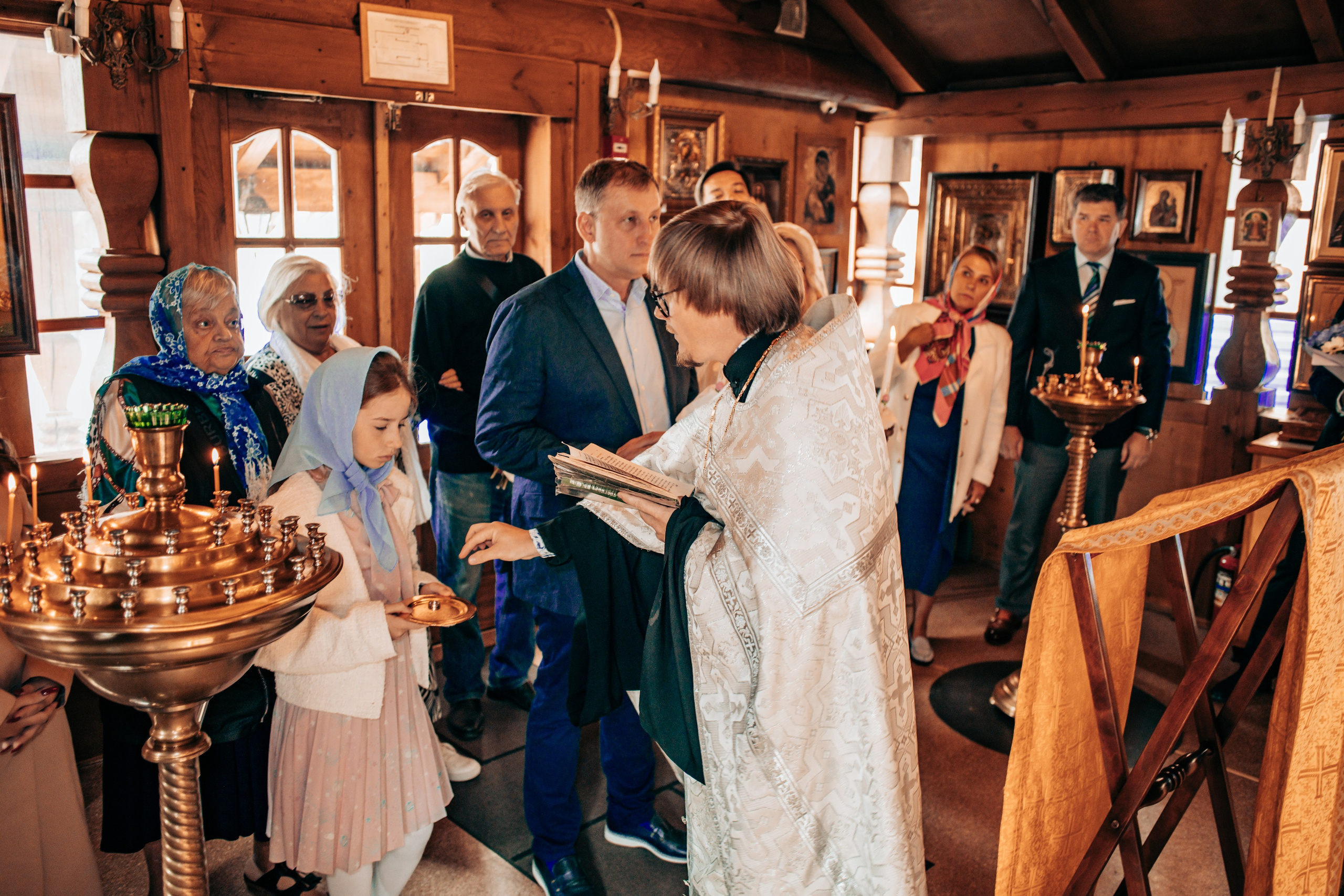 Таинства крещения и венчания. Свадебный и семейный фотограф и видеограф Александр в Москве и Московской Области
