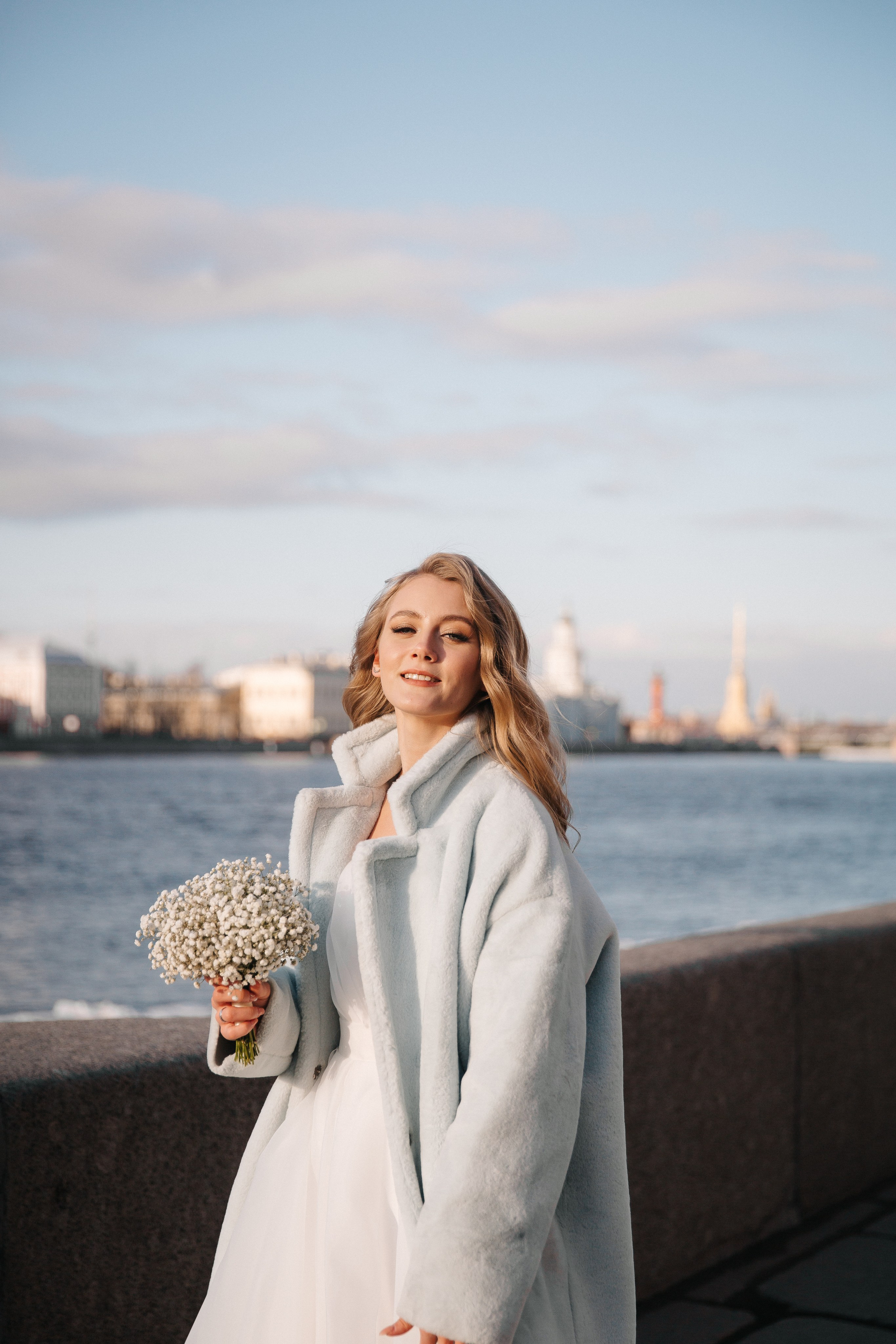 ДВОРЕЦ № 1 | Март, Исаакий, Английская набережная. Свадебный фотограф в Санкт-Петербурге Полина Корзухина