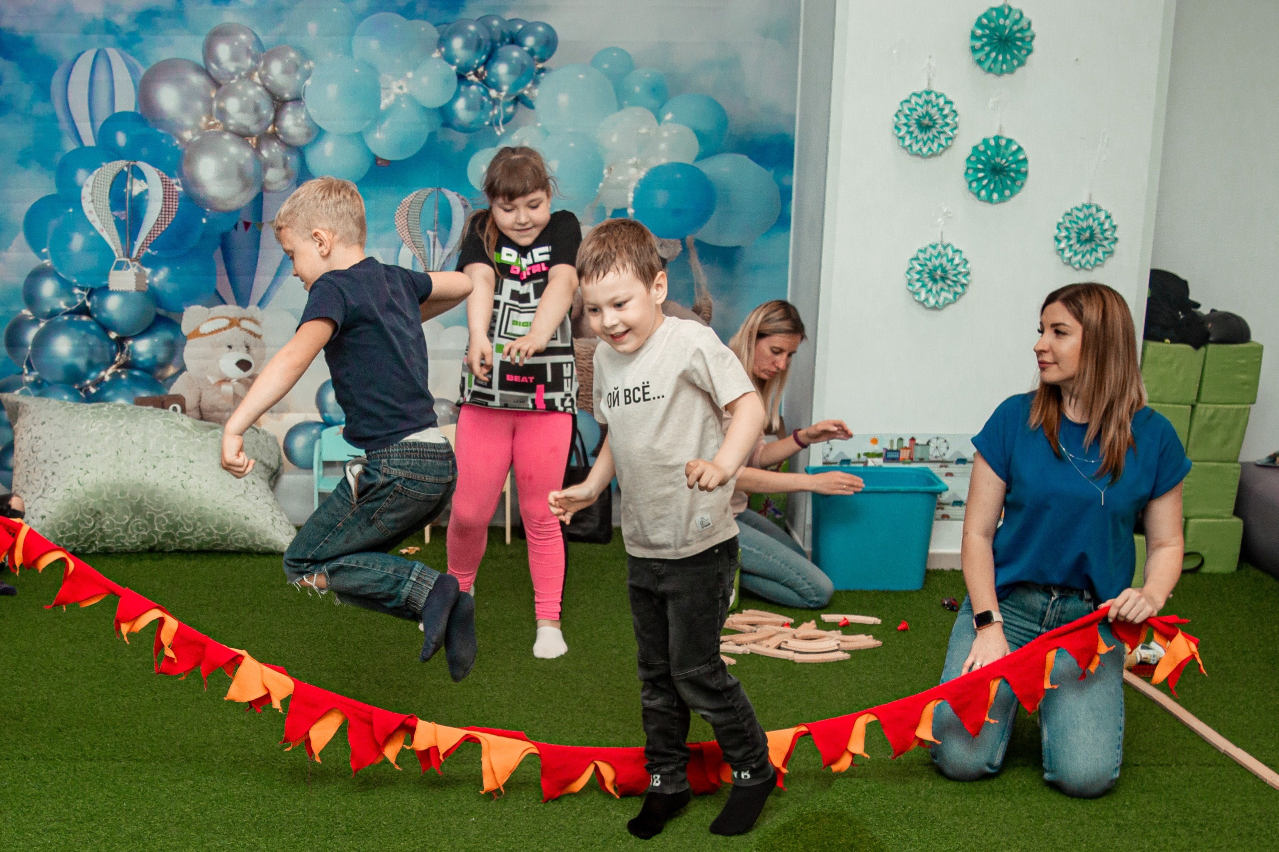 РЕПОРТАЖНАЯ детская. Фотограф крещений, семейный фотограф Приходько Ксения