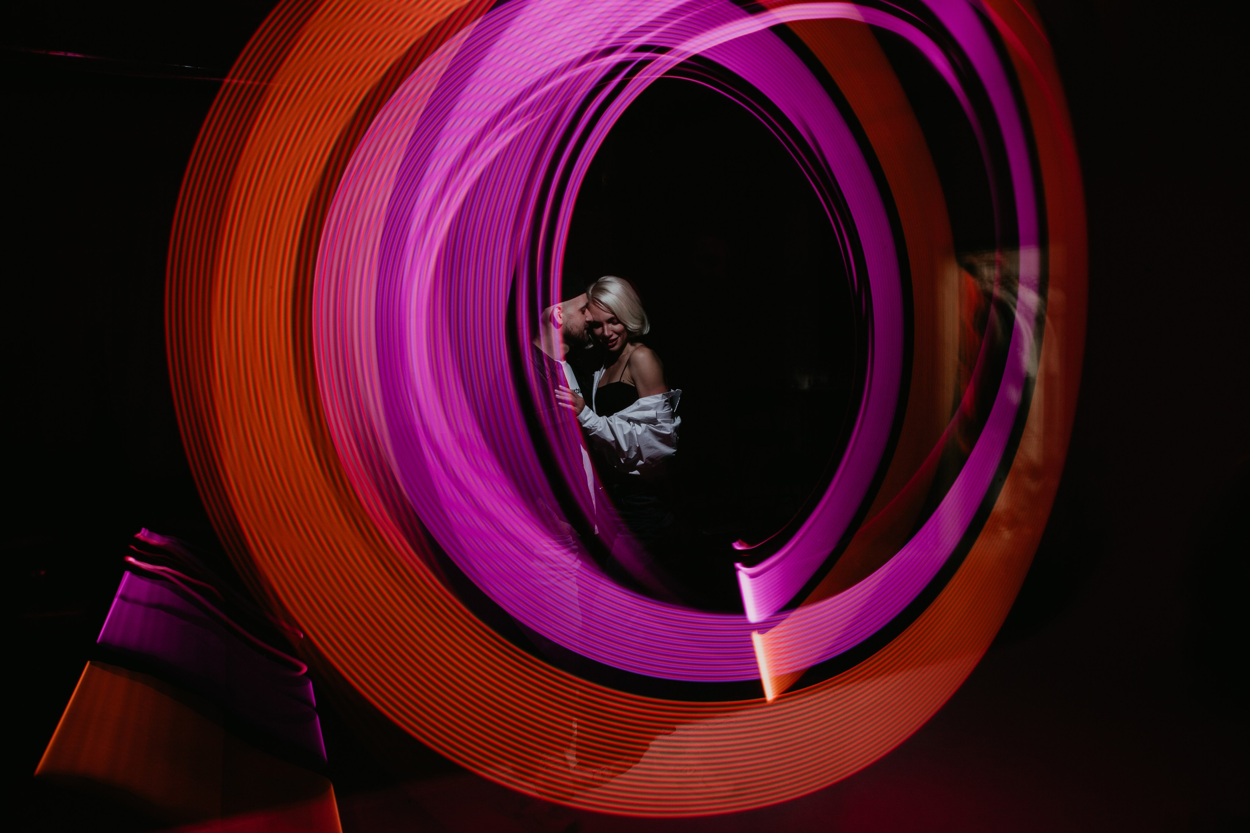 Парная съемка в ночном городе. Мультижанровый фотограф в Москве Наталия Степанова