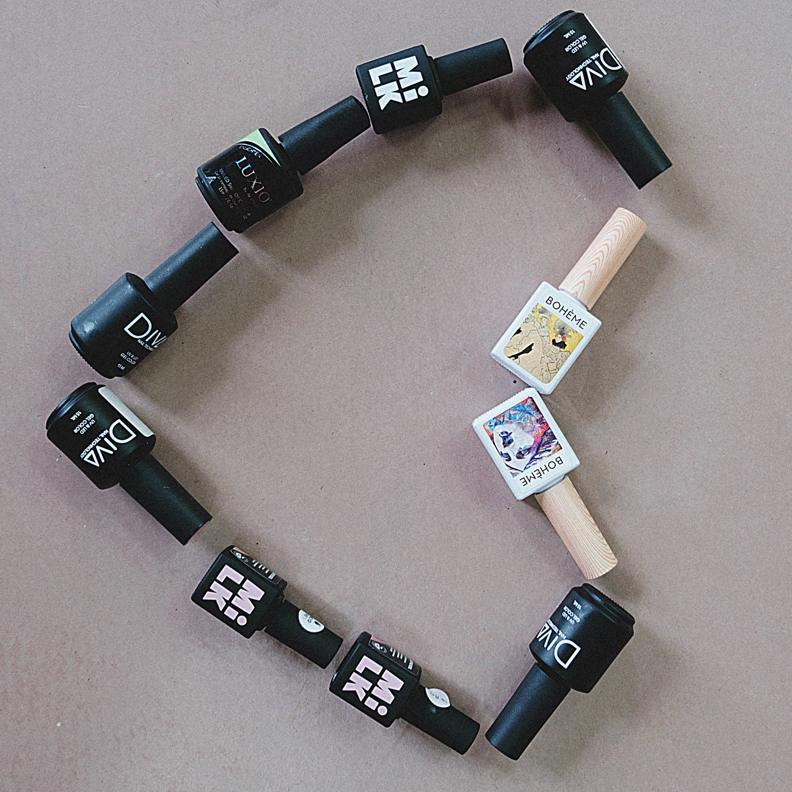 Минимализм в ногтевом контенте. Фотограф и видеограф в Омск/Москва Сащенко Лера