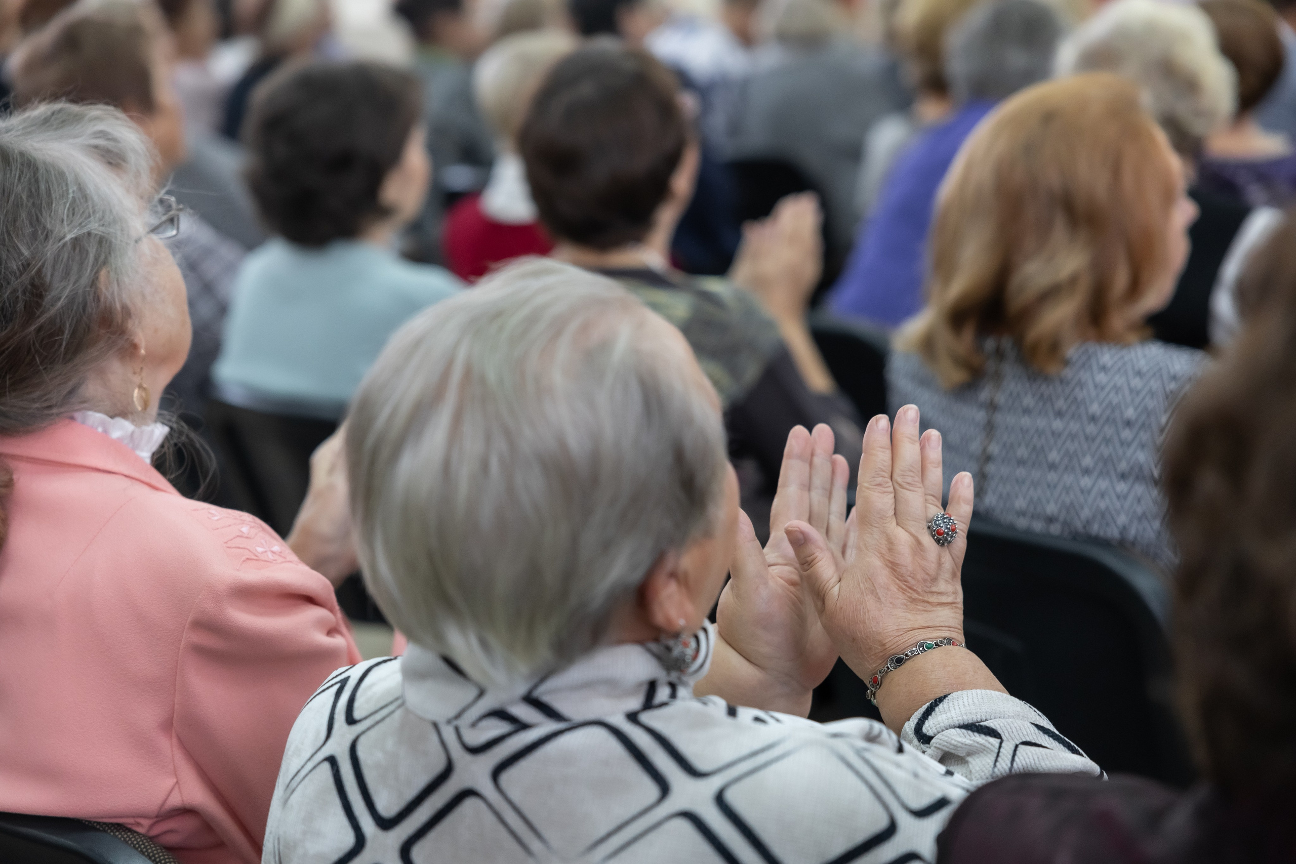 День учителя. Школа 31. Октябрь 2024. Свадебный и Семейный фотограф г. Ижевск Гульназ Солдатова. Гульназ фото
