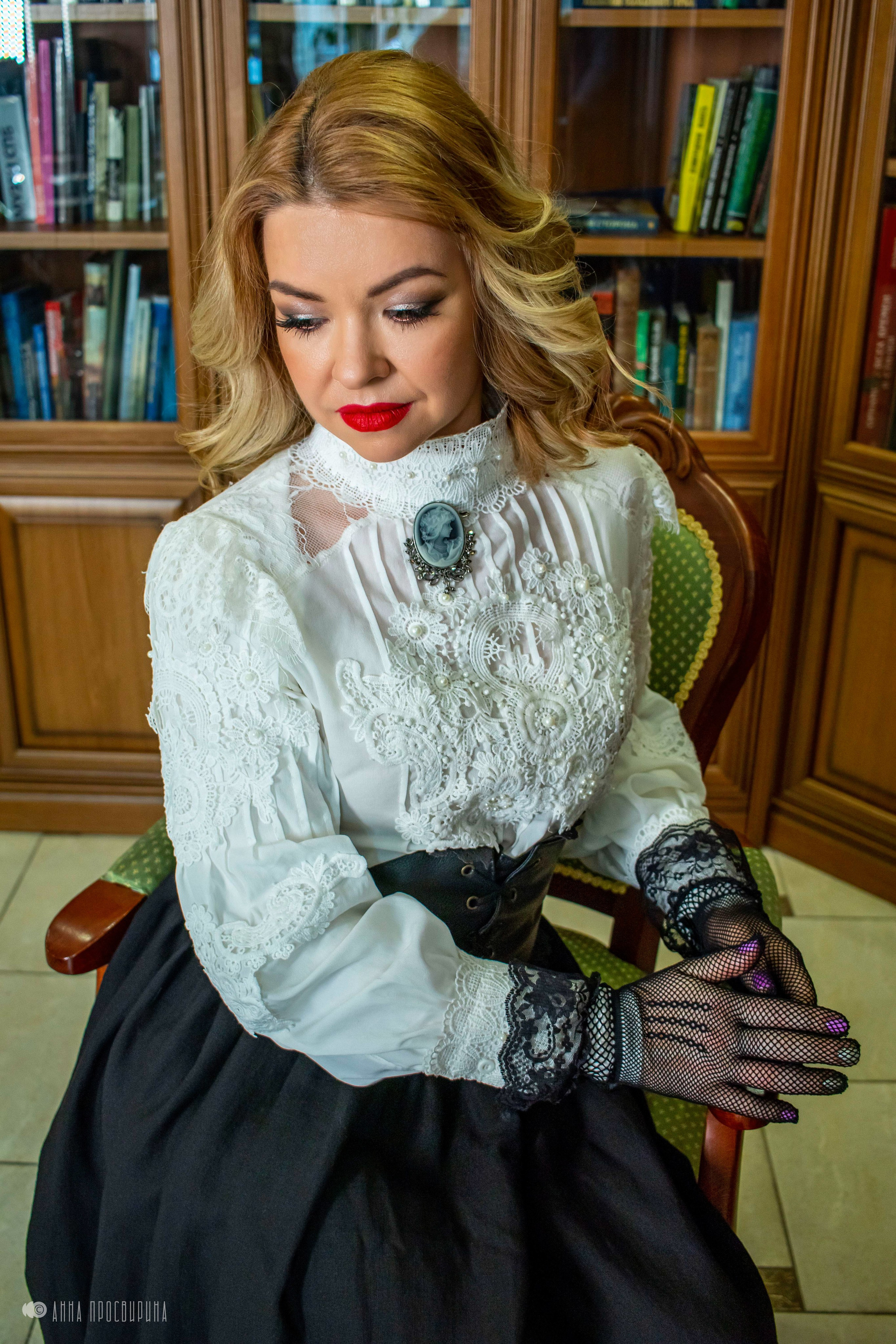 Тематическая фотосессия в библиотеке. Ваш фотограф в Санкт-Петербурге Анна Просвирина
