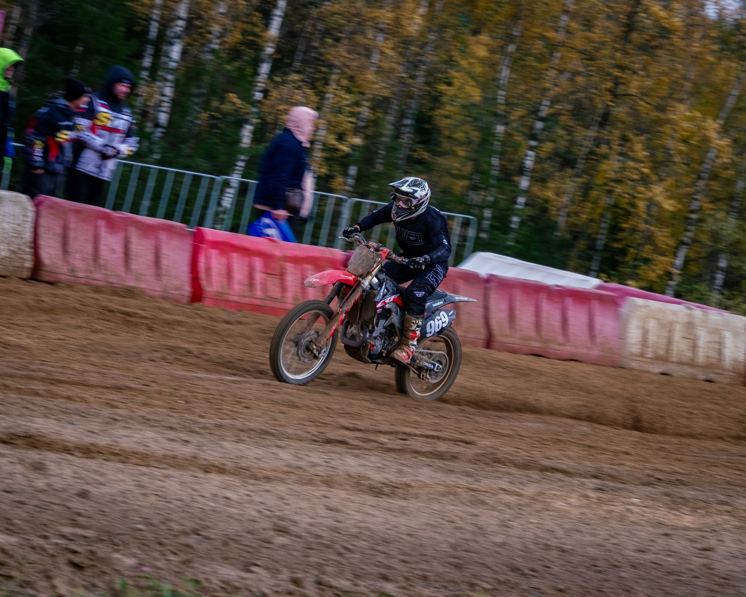 Мотокросс (Игора Драйв). Автомобильные фотографии и рисунки в Санкт-Петербурги Пашков Дмитрий