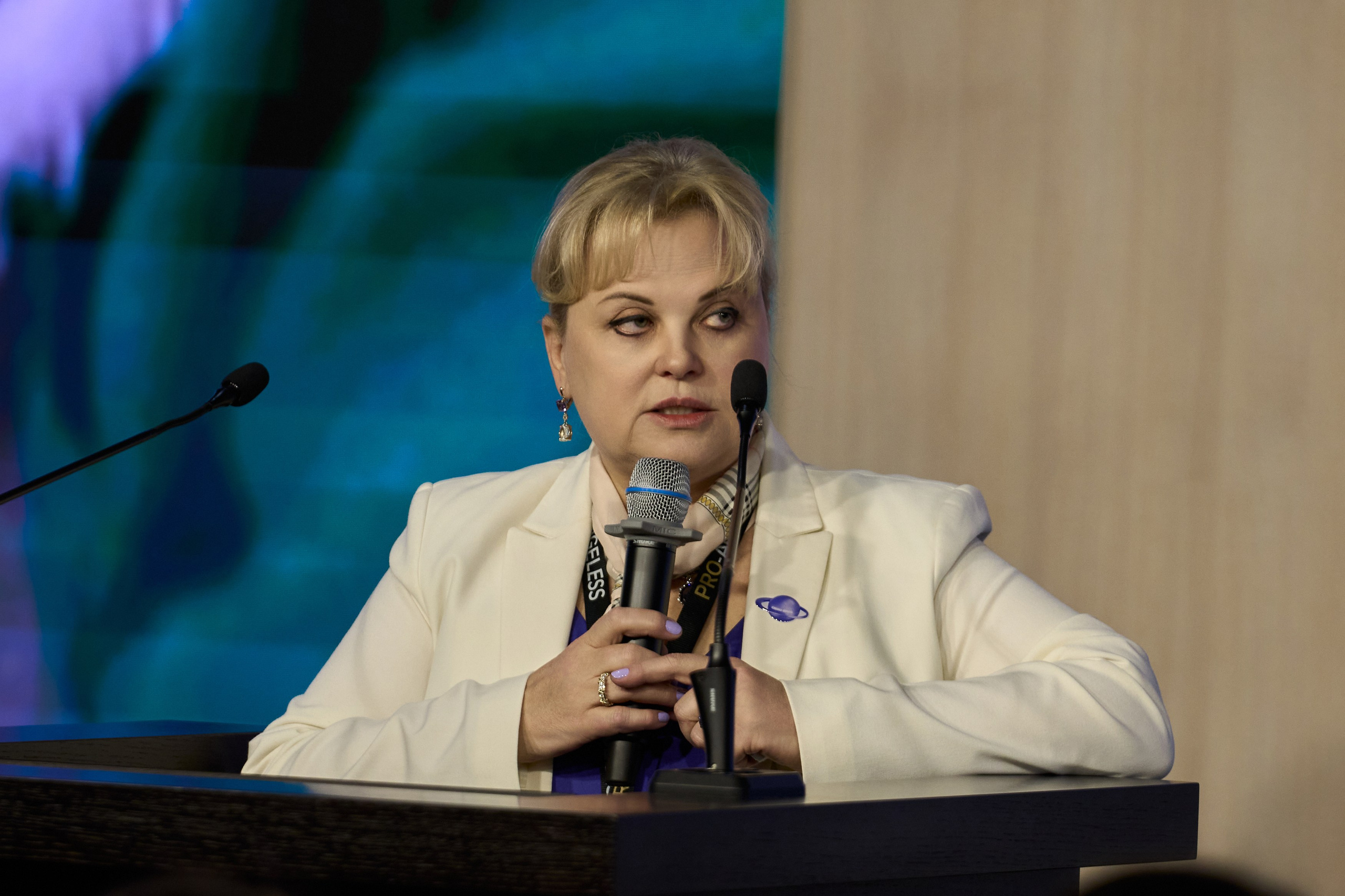 СПИКЕРЫ. PRO-AGELESS