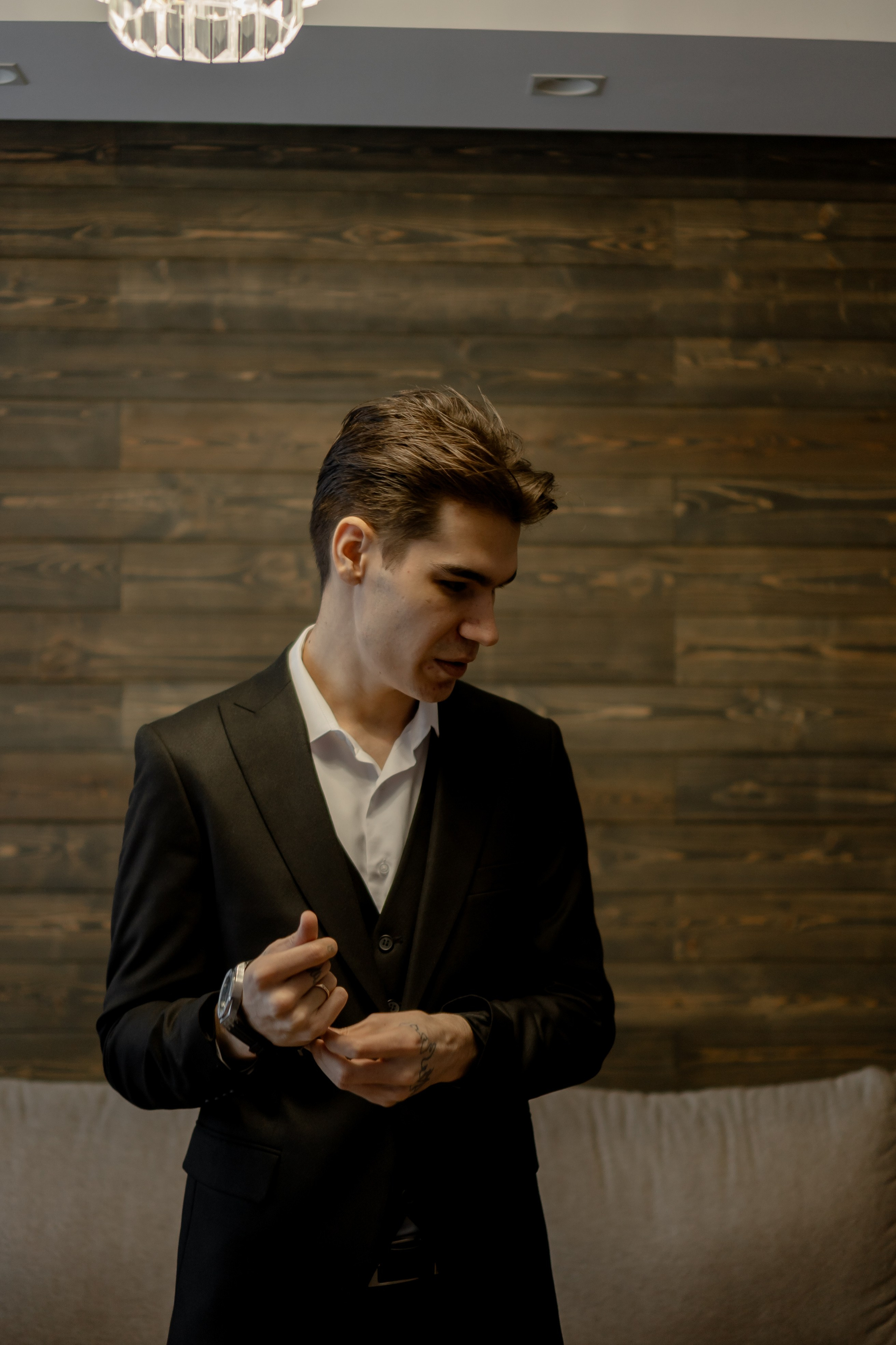 СВАДЕБНАЯ СЬЕМКА СБОРОВ В ОТЕЛЕ И ВЫЕЗД НА ЦЕРЕМОНИЮ (СНЯТО В СИБИРЕ В НИЖНЕВАРТОВСКЕ). Профессиональный фотограф, Санкт-Петербург — Виктория Богомолова