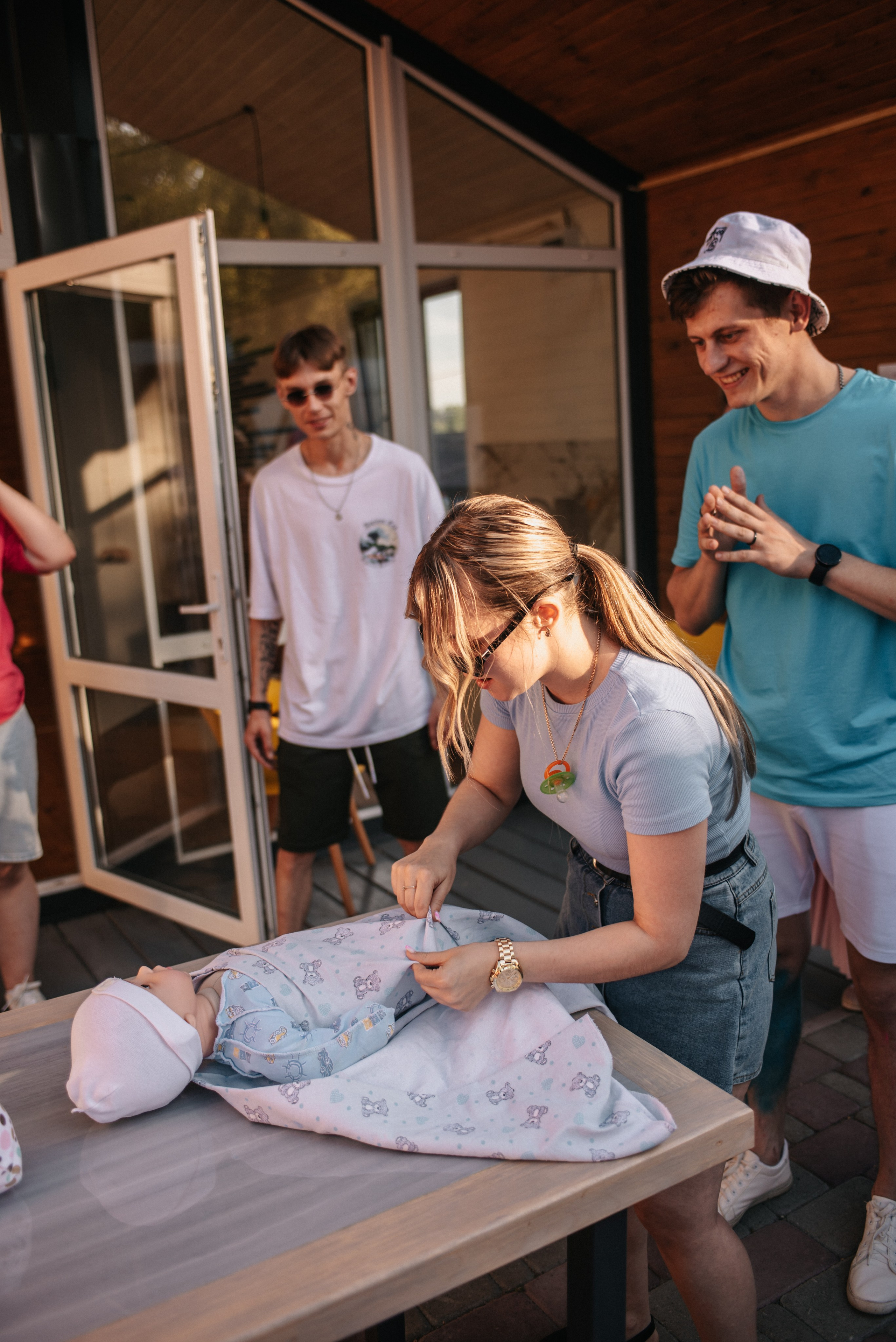 Гендер пати. Ph.proulints