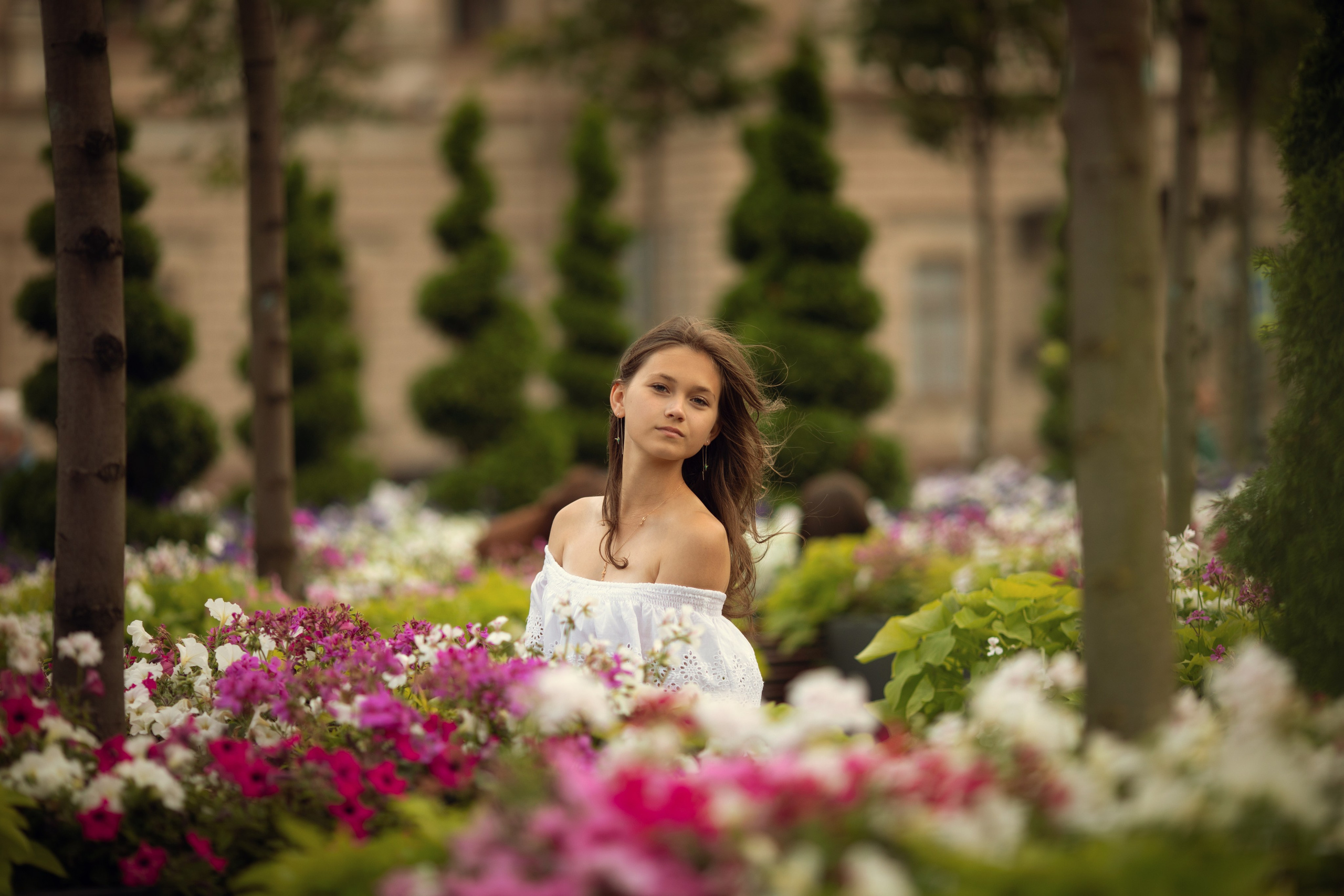 Фотосессия для девушки подростка в центре города. Детский и семейный фотограф Муксимова Ирина