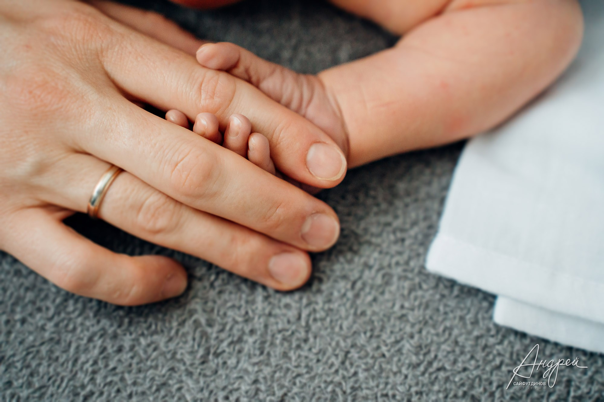 Фотосессия в день выписки из роддома. Свадебный и семейный фотограф в Ростове-на-Дону. Андрей Сайфутдинов