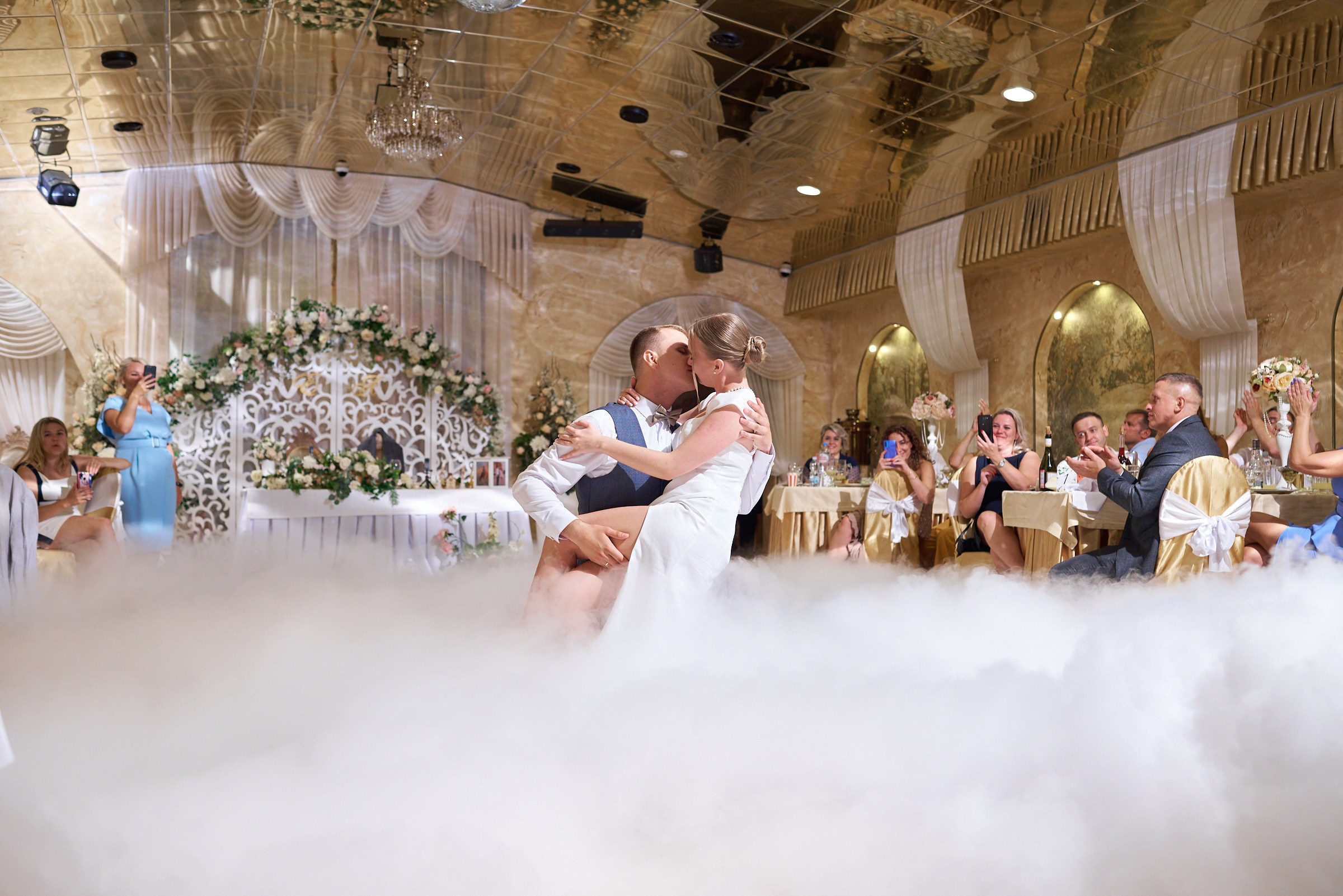 Александр и Елизавета. Свадебный фотограф, видеограф в Клину, Москве, Зеленограде, Калабушкин