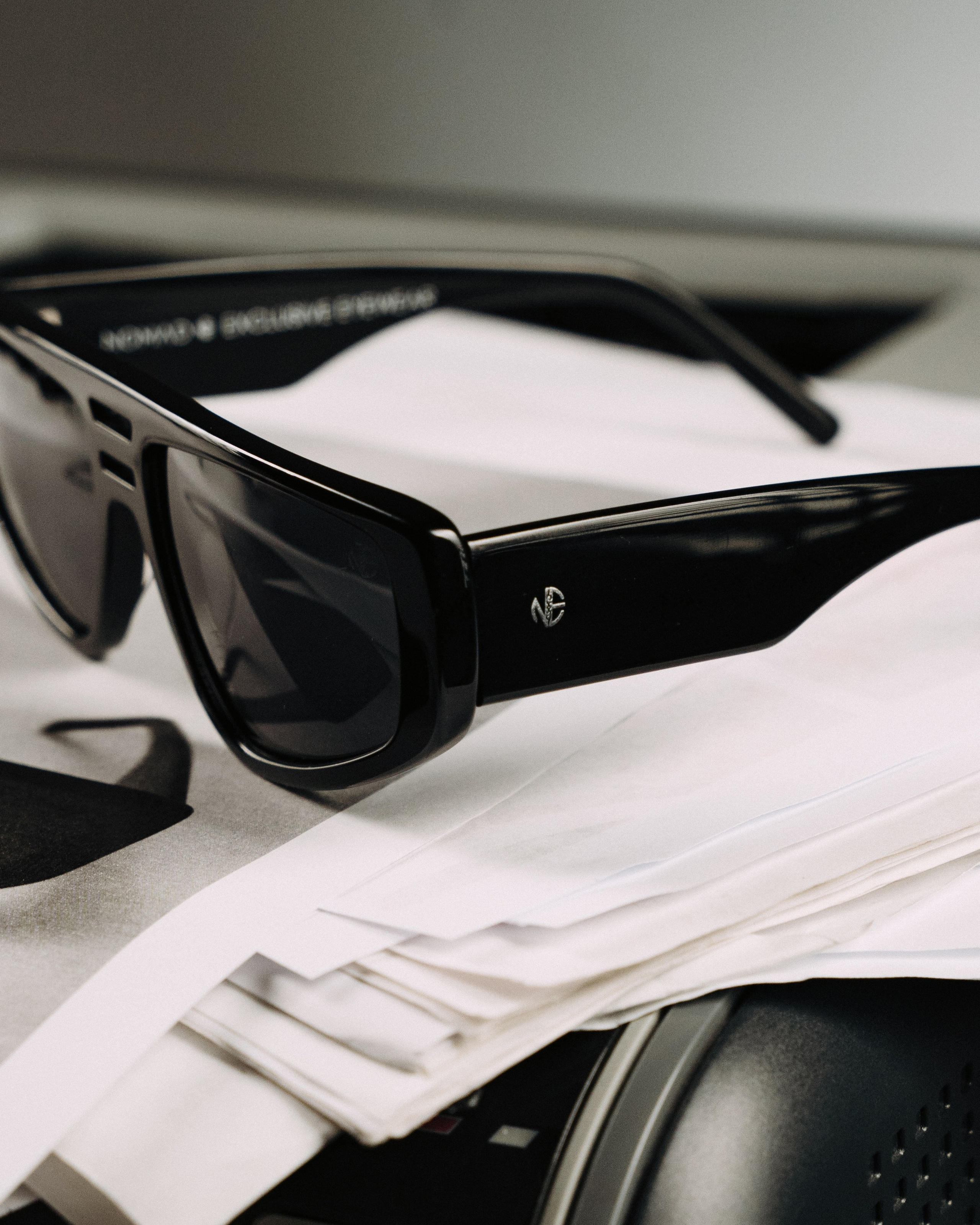 NOMAD EXCLUSIVE EYEWEAR. DDPRODUCTION CASES