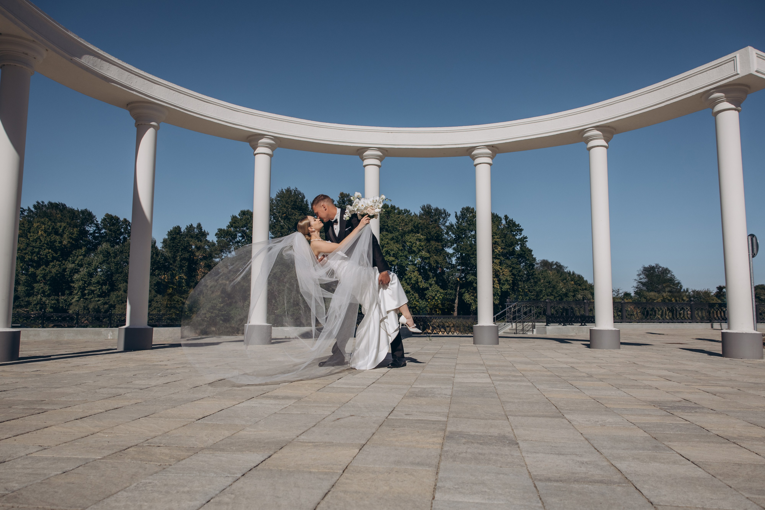 Фотопрогулка от свадебного фотографа. Свадебный и семейный фотограф Злата Вдовина