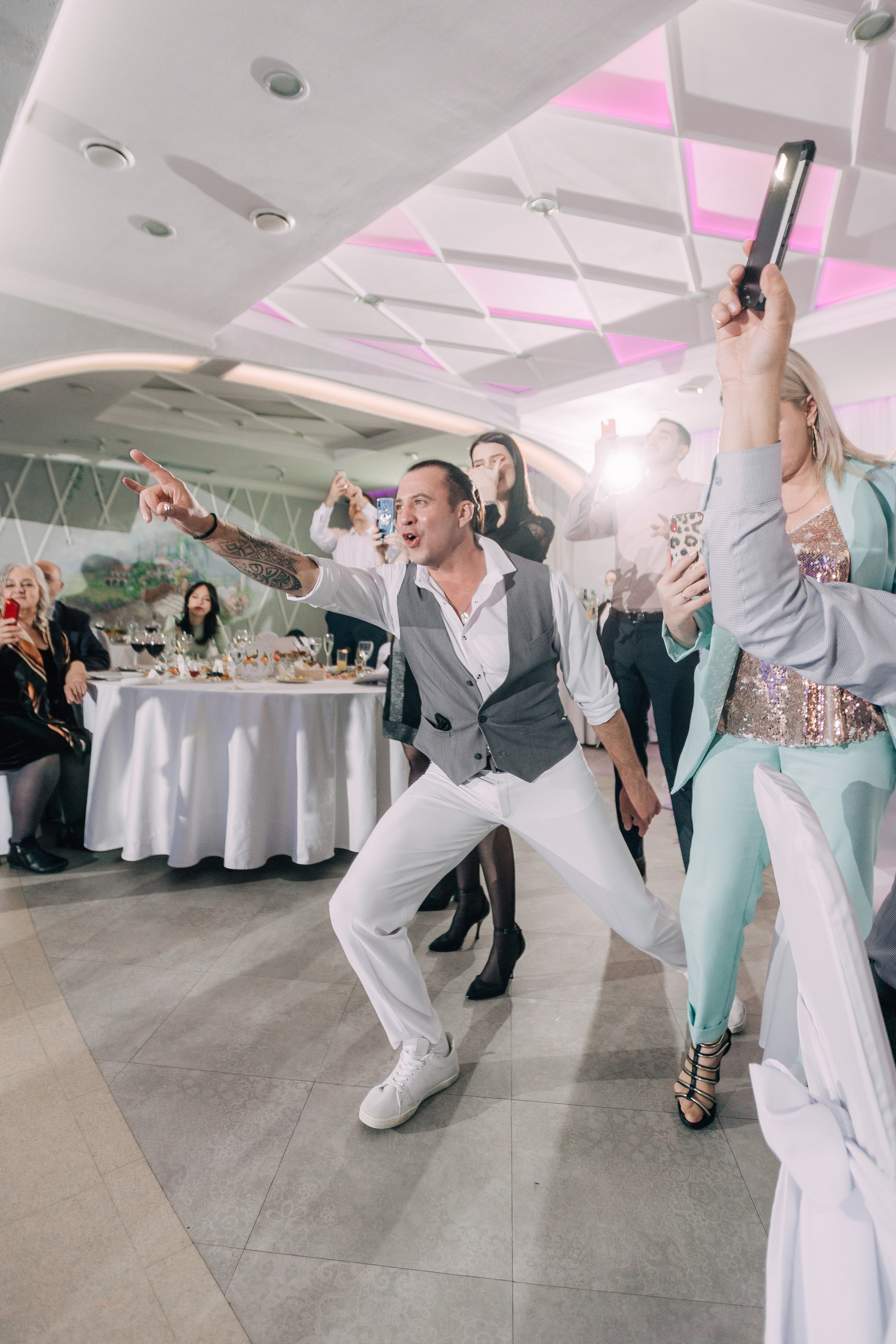 Илья и Надя Банкет. Ваш фотограф Антон Колташов город Курган Тюмень Челябинск Екатеринбург