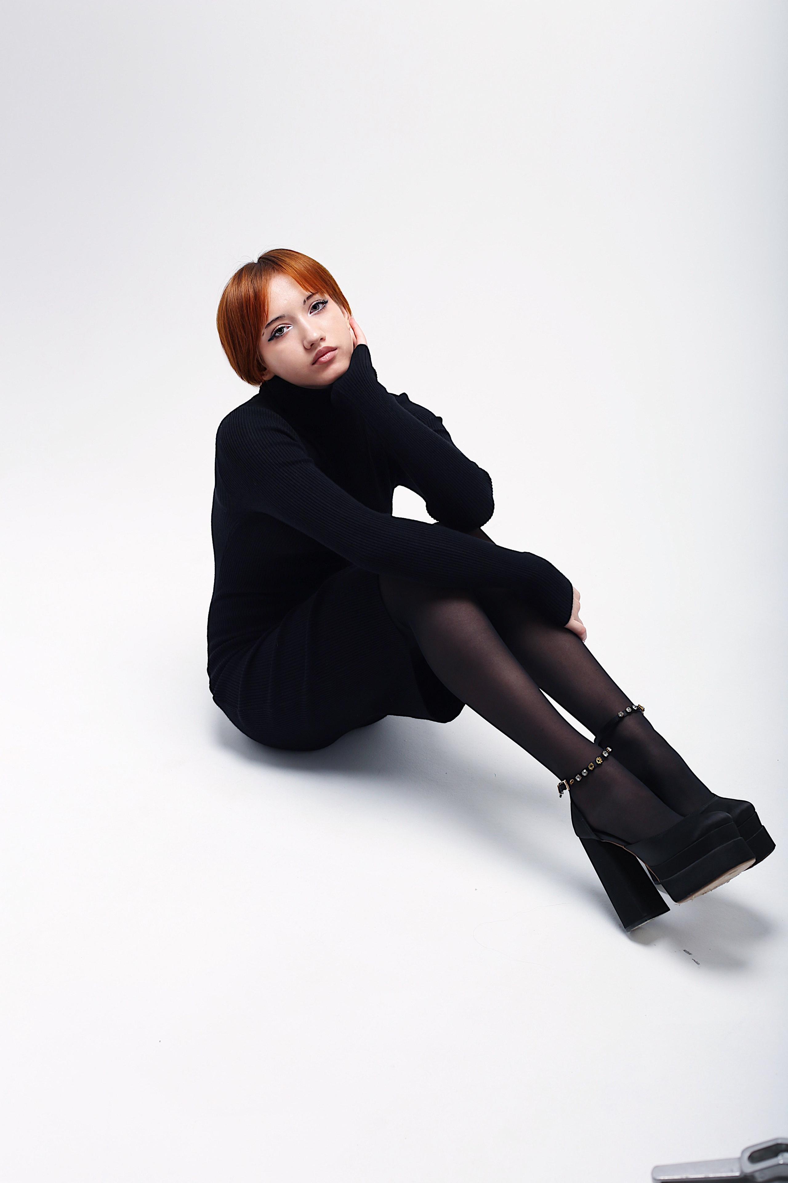 Мира. Студийная съемка 14 лет. Фотограф Пирумян Анна. г. Сургут, г. Воронеж