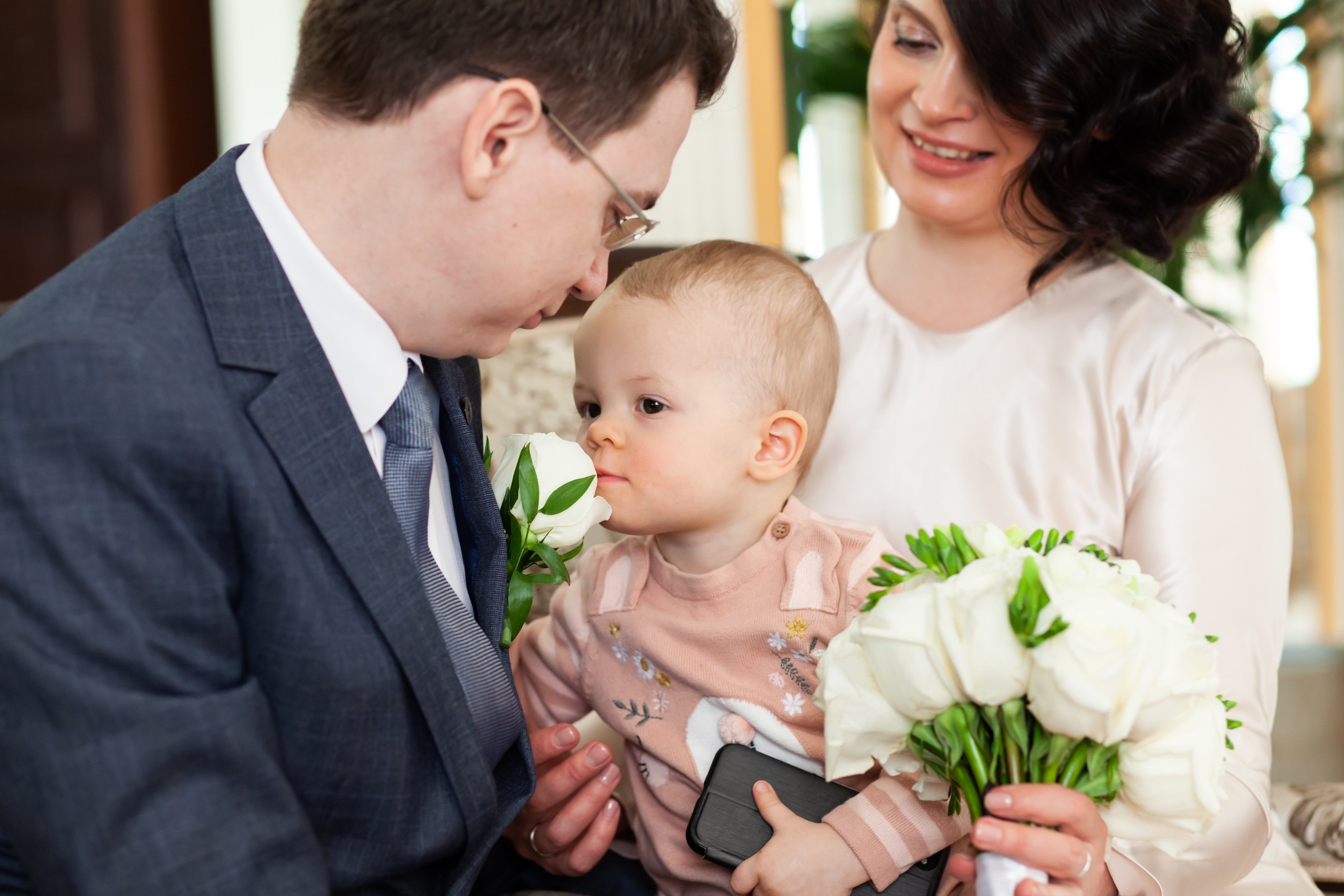 Съемка регистрации в Грибоедовском ЗАГСе. Фотографы в Москве Светлана Устинова и Сергей Грачев