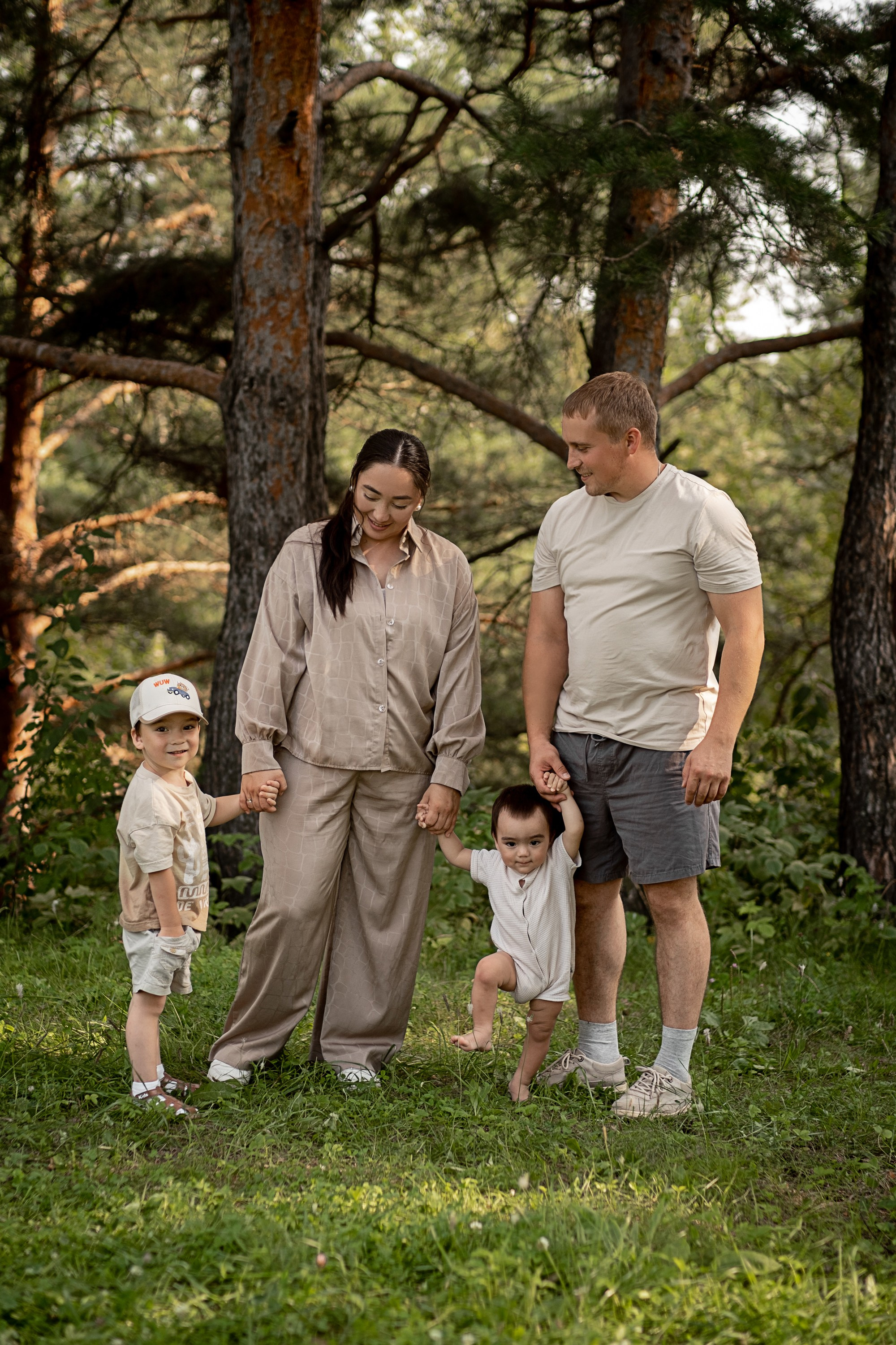 Джамиля, Юра и их малыши. Свадебный и семейный фотограф в Тюмени Екатерина Дубровина