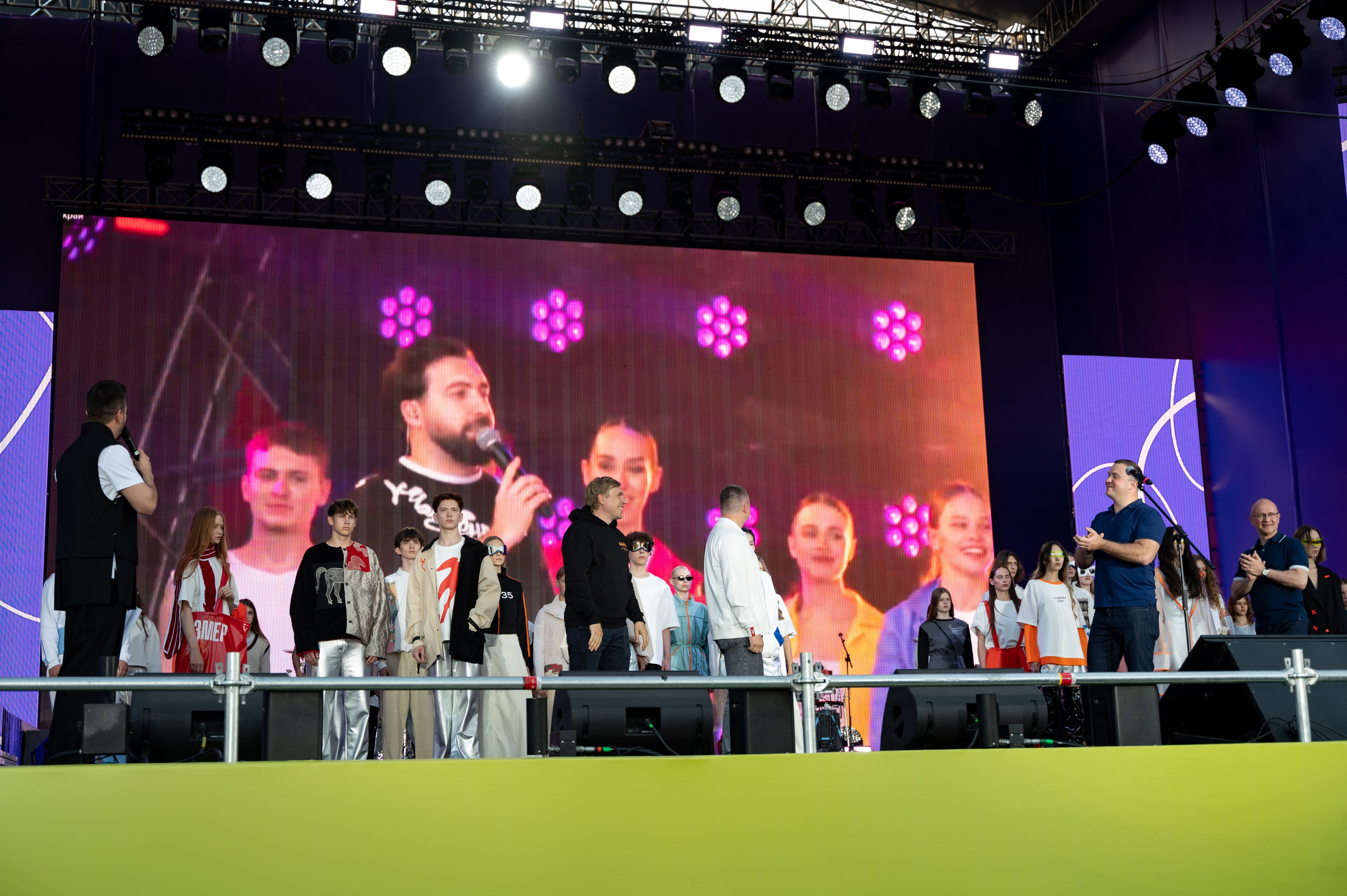 День молодежи | Концерт JONY & Егора Крида | 28.06.2025. Фотограф в Омске Елизавета Кириллова