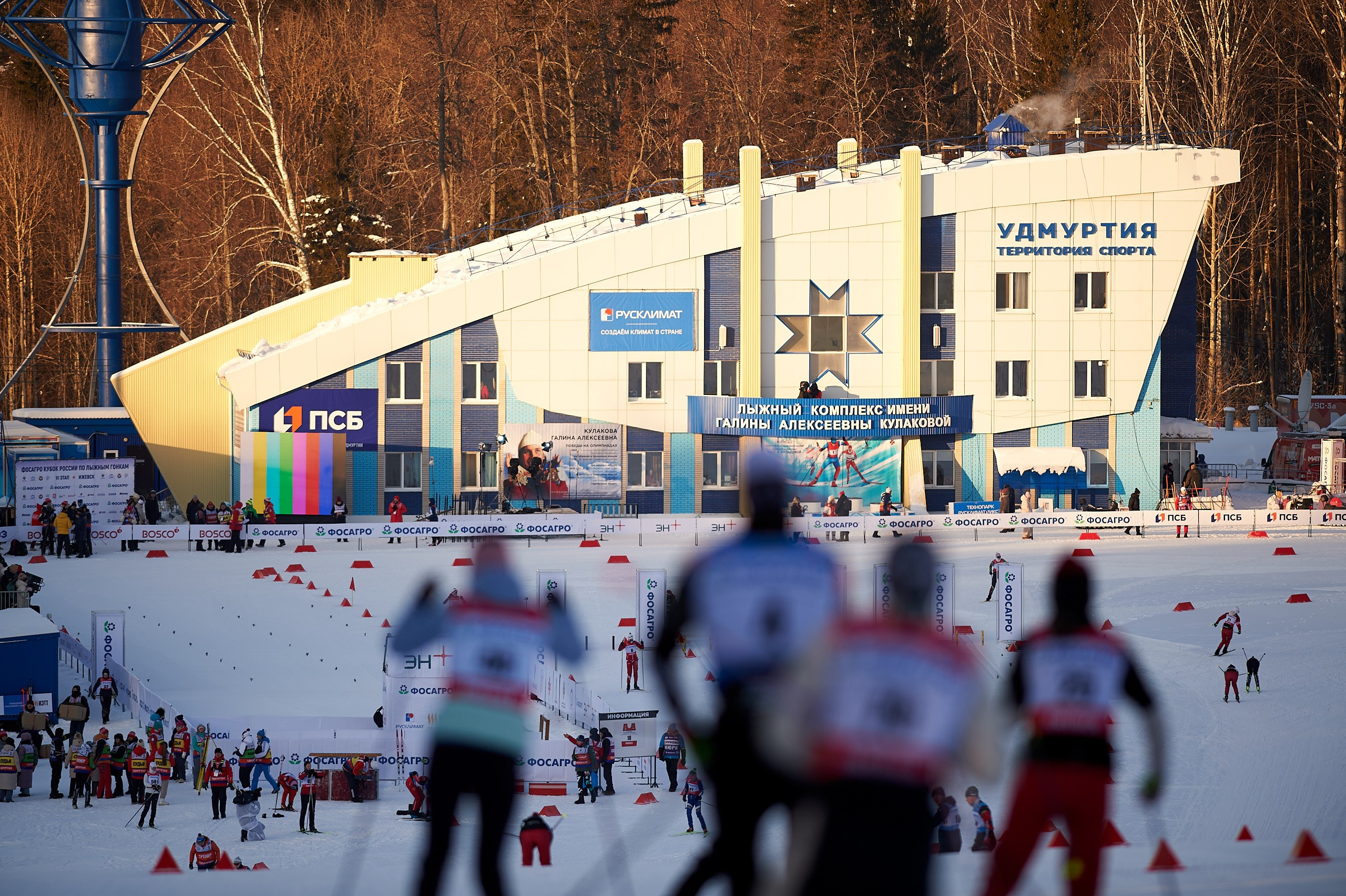 VI этап ФосАгро Кубка России по лыжным гонкам. Спринт. Ижевск 25.01.2025. Спортивный репортажный фотограф в Ижевске Сергей Мерзляков